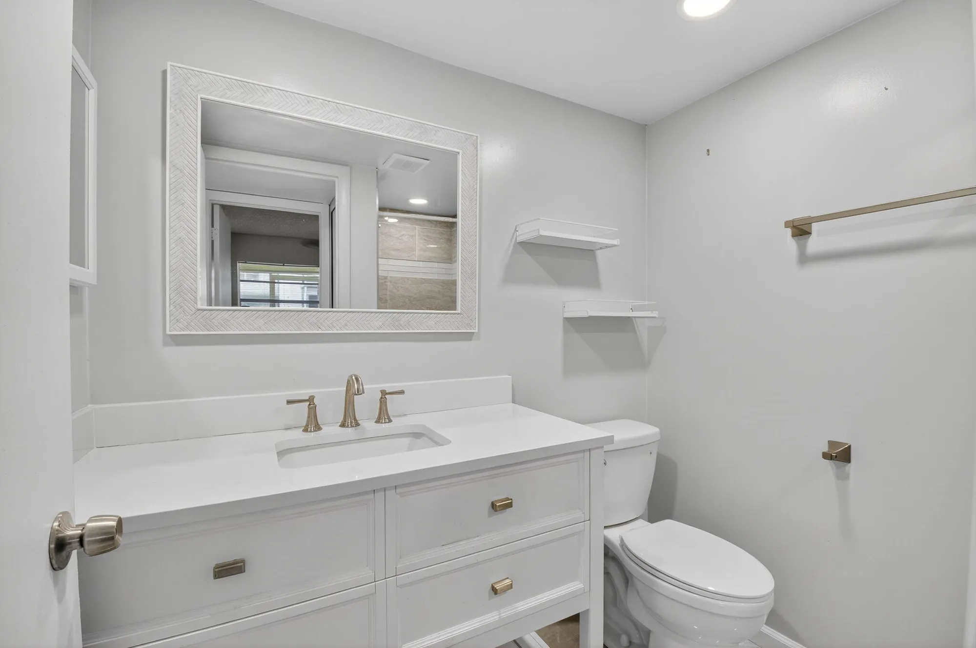 Property Slideshow image 14 of 41 | 826 normandy r, Delray Beach, FL, 33484