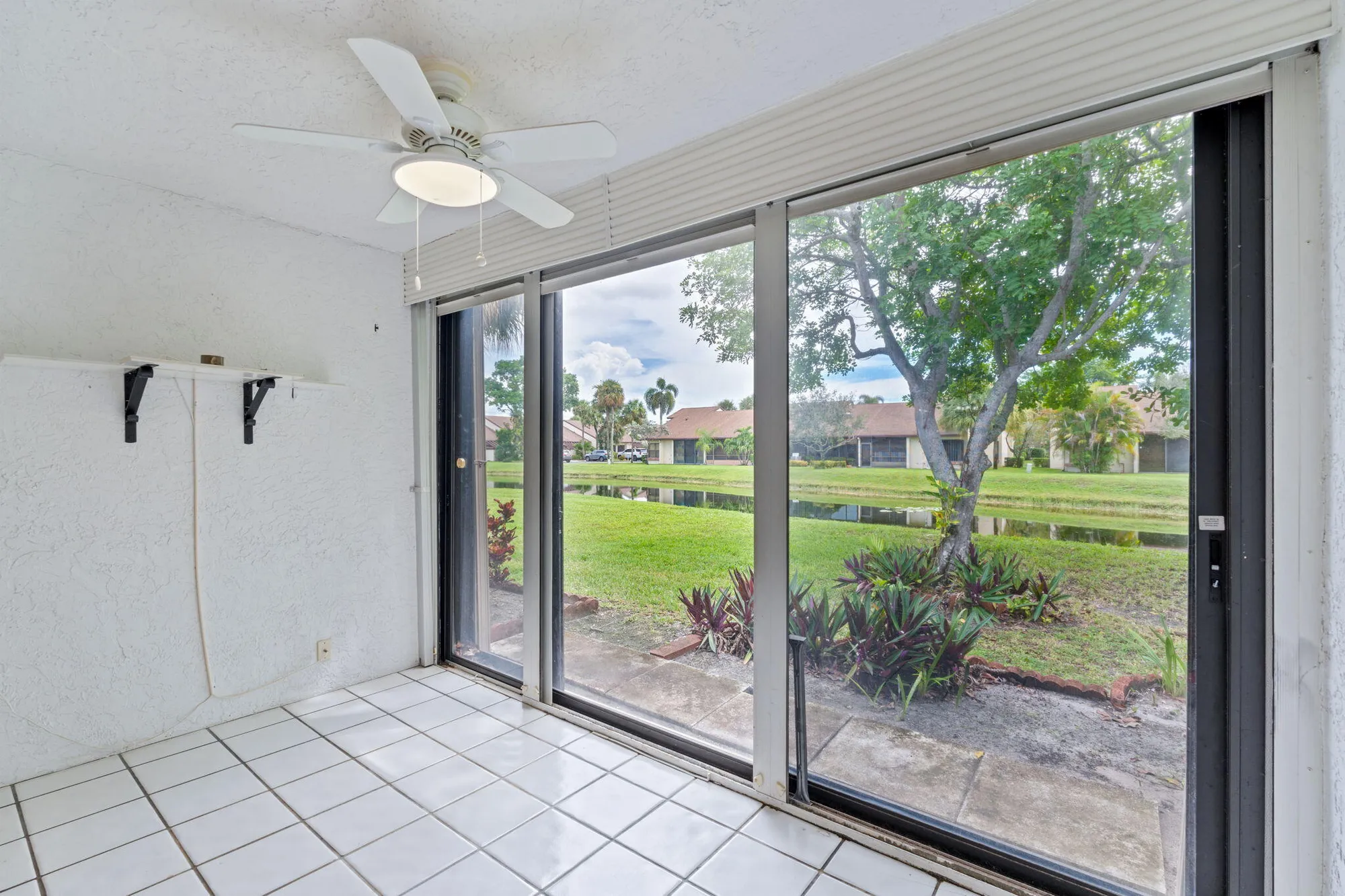 Property Slideshow image 15 of 57 | 3646 willa way a, Lake Worth, FL, 33467