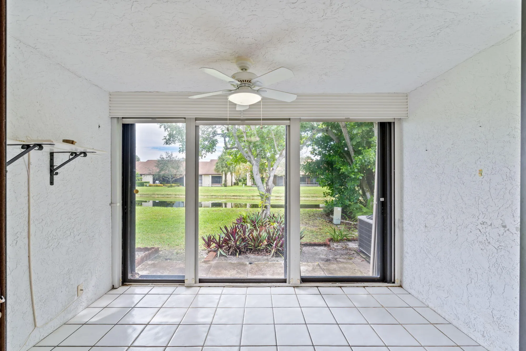 Property Slideshow image 14 of 57 | 3646 willa way a, Lake Worth, FL, 33467