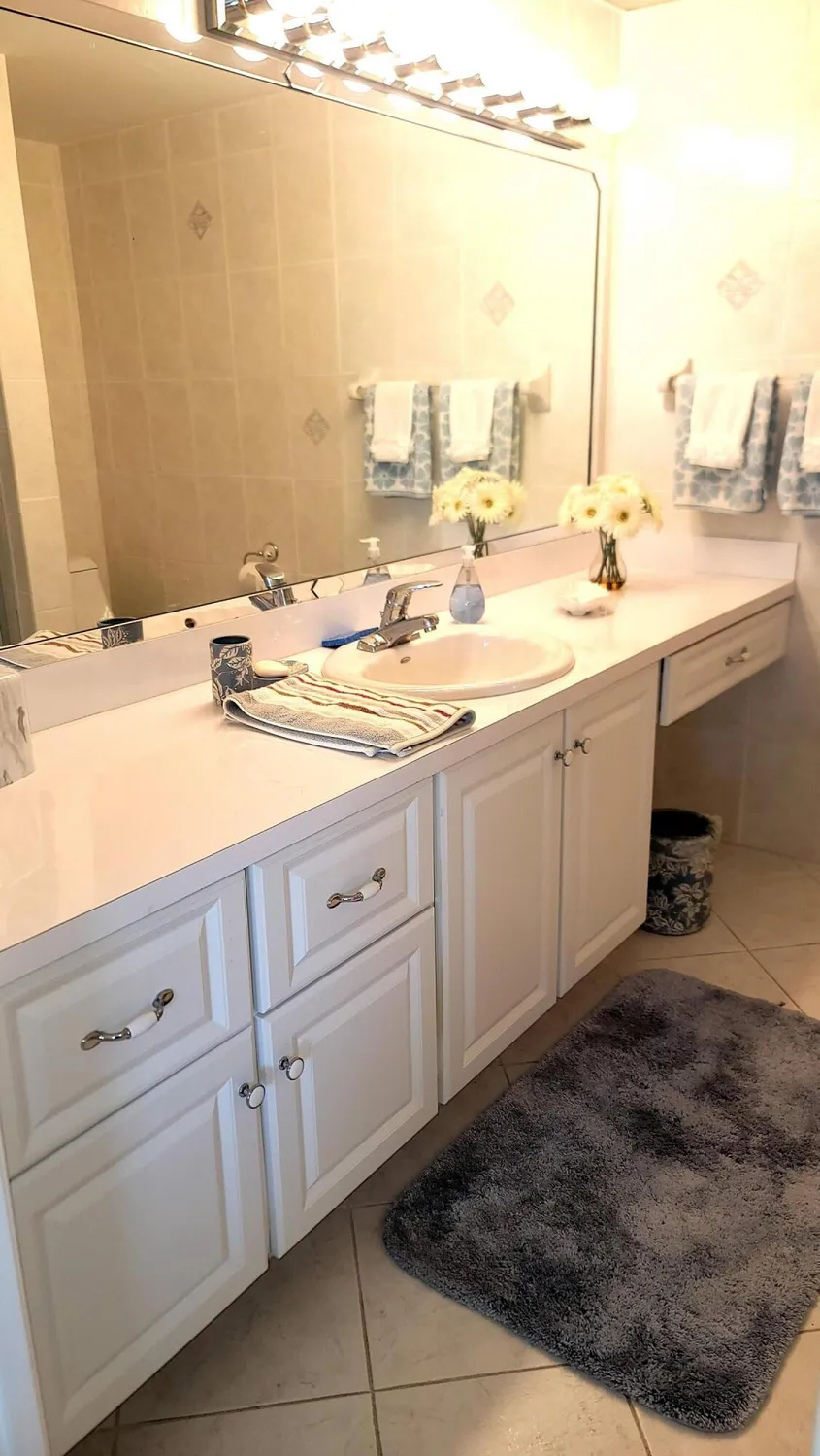 Property Slideshow image 15 of 53 | 209 greenbrier a, West Palm Beach, FL, 33417