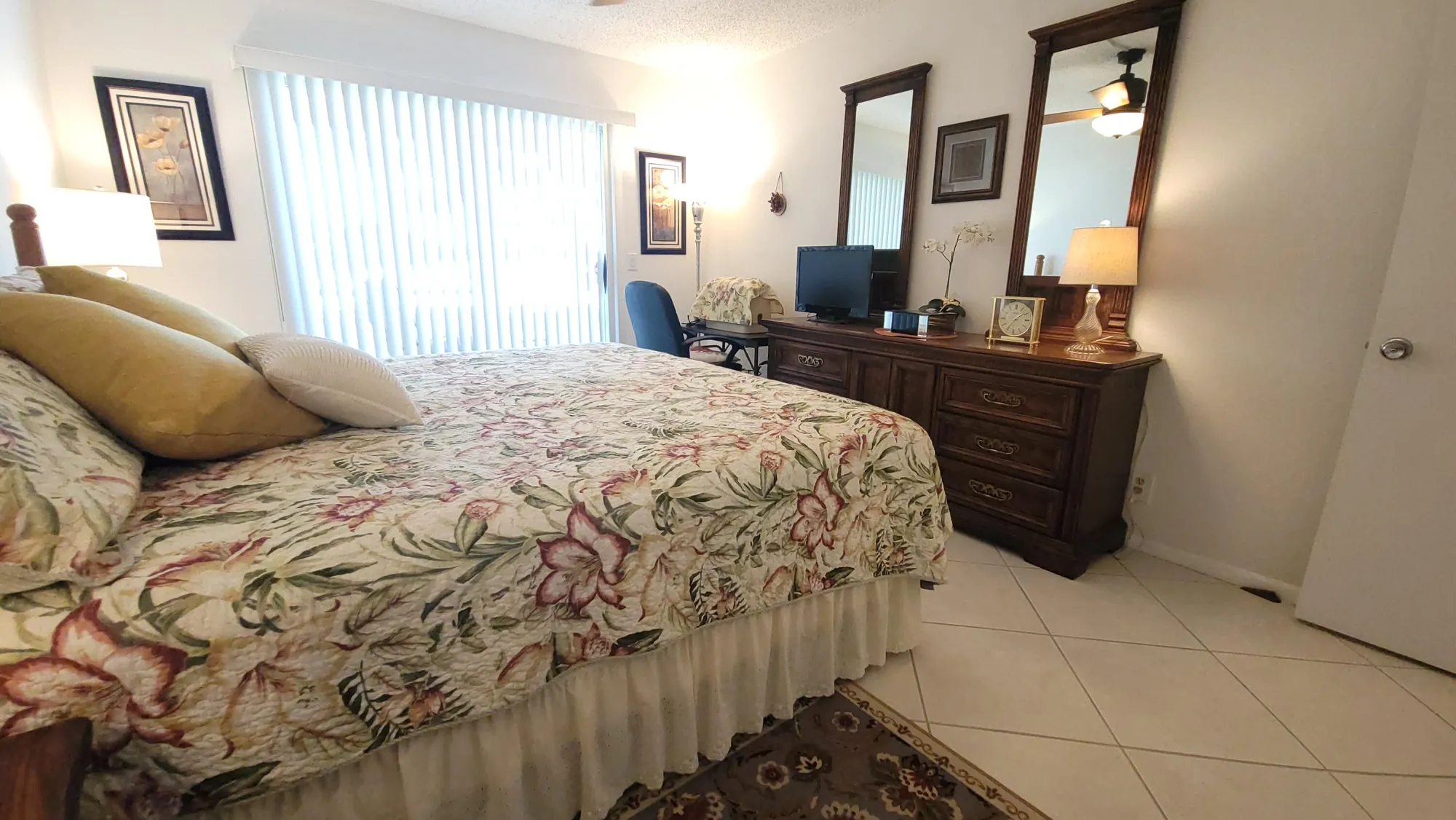 Property Slideshow image 20 of 53 | 209 greenbrier a, West Palm Beach, FL, 33417