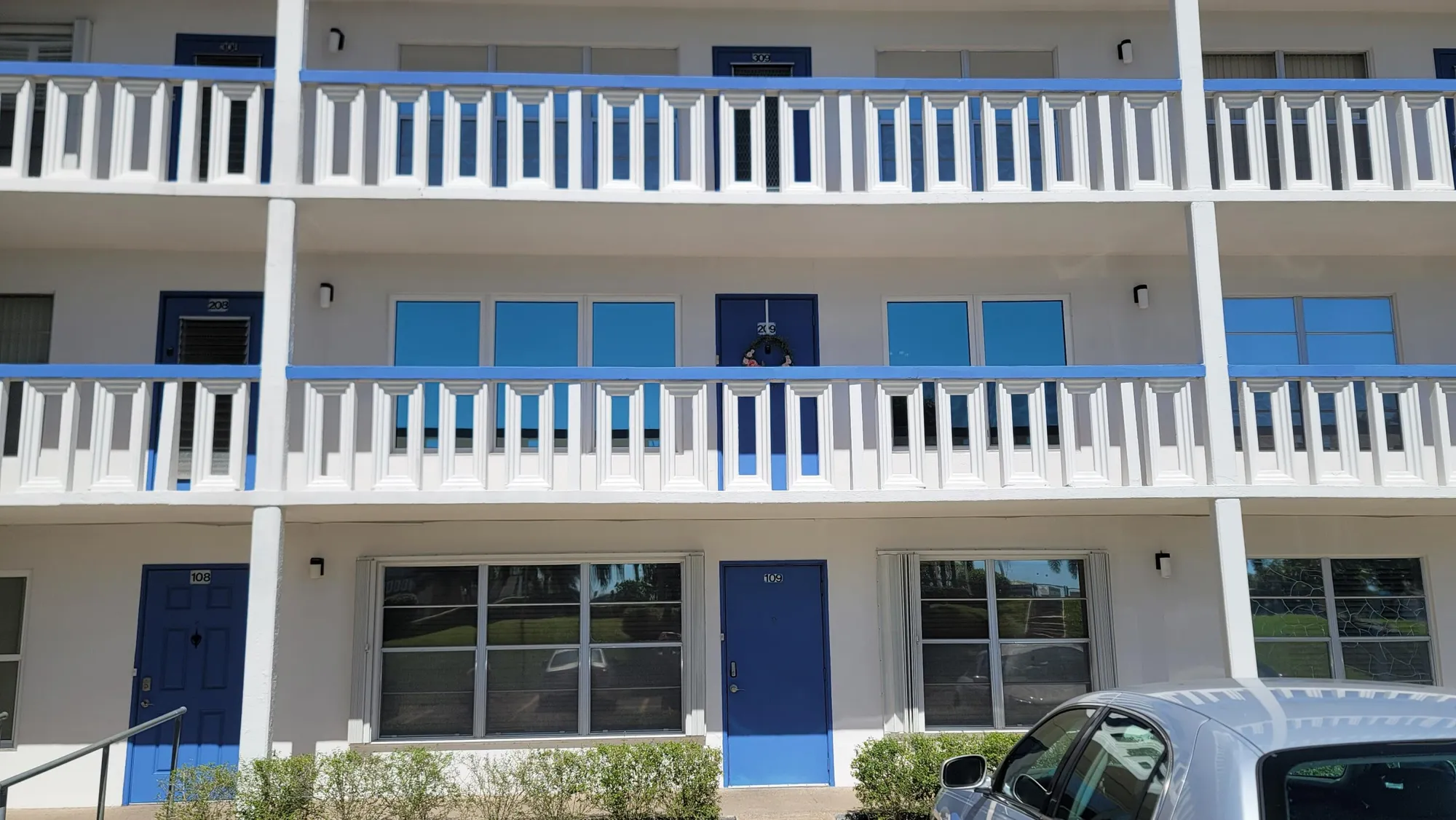 Property Slideshow image 30 of 53 | 209 greenbrier a, West Palm Beach, FL, 33417