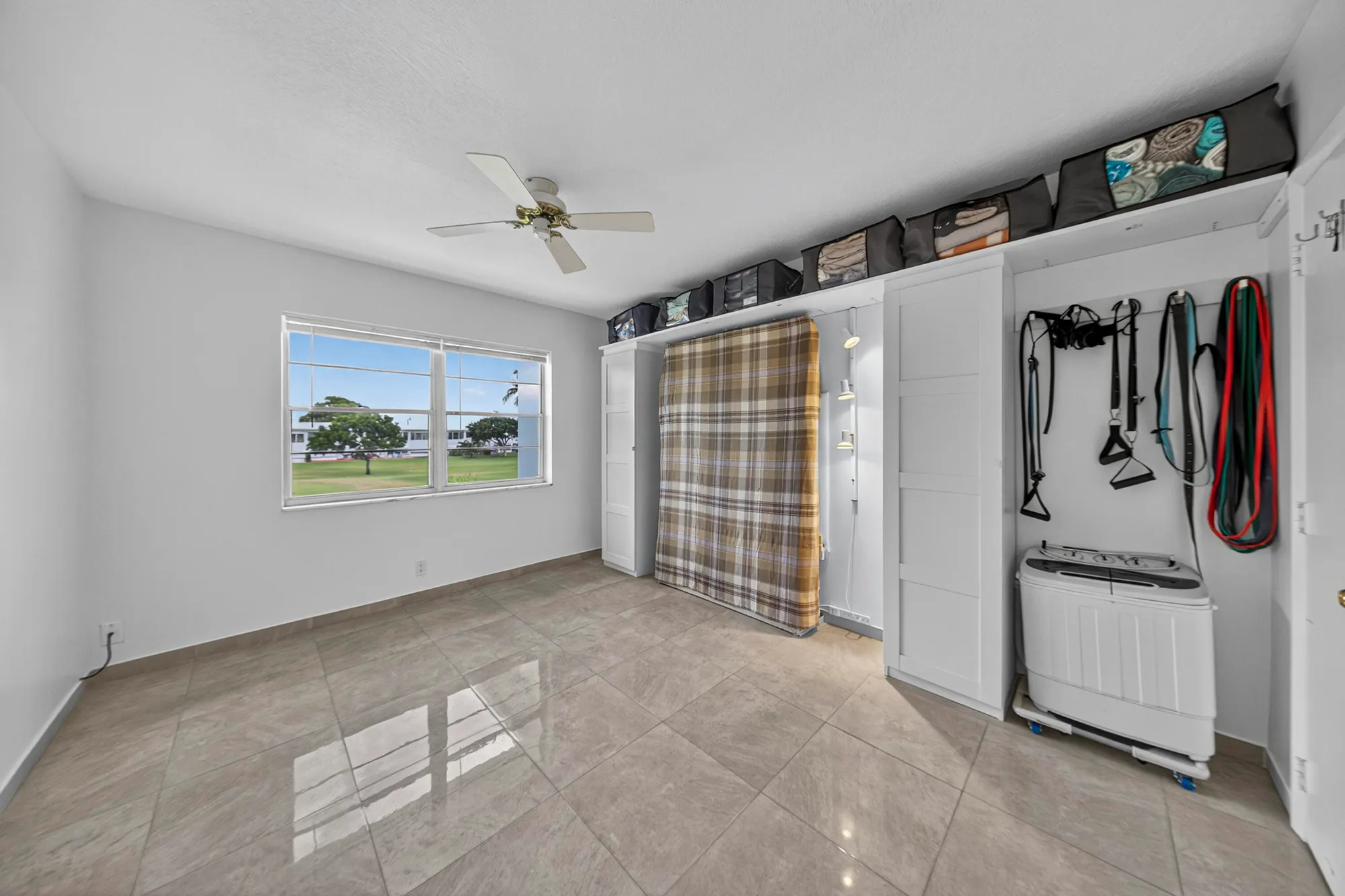 Property Slideshow image 19 of 63 | 251 s golf blvd 287, Pompano Beach, FL, 33064