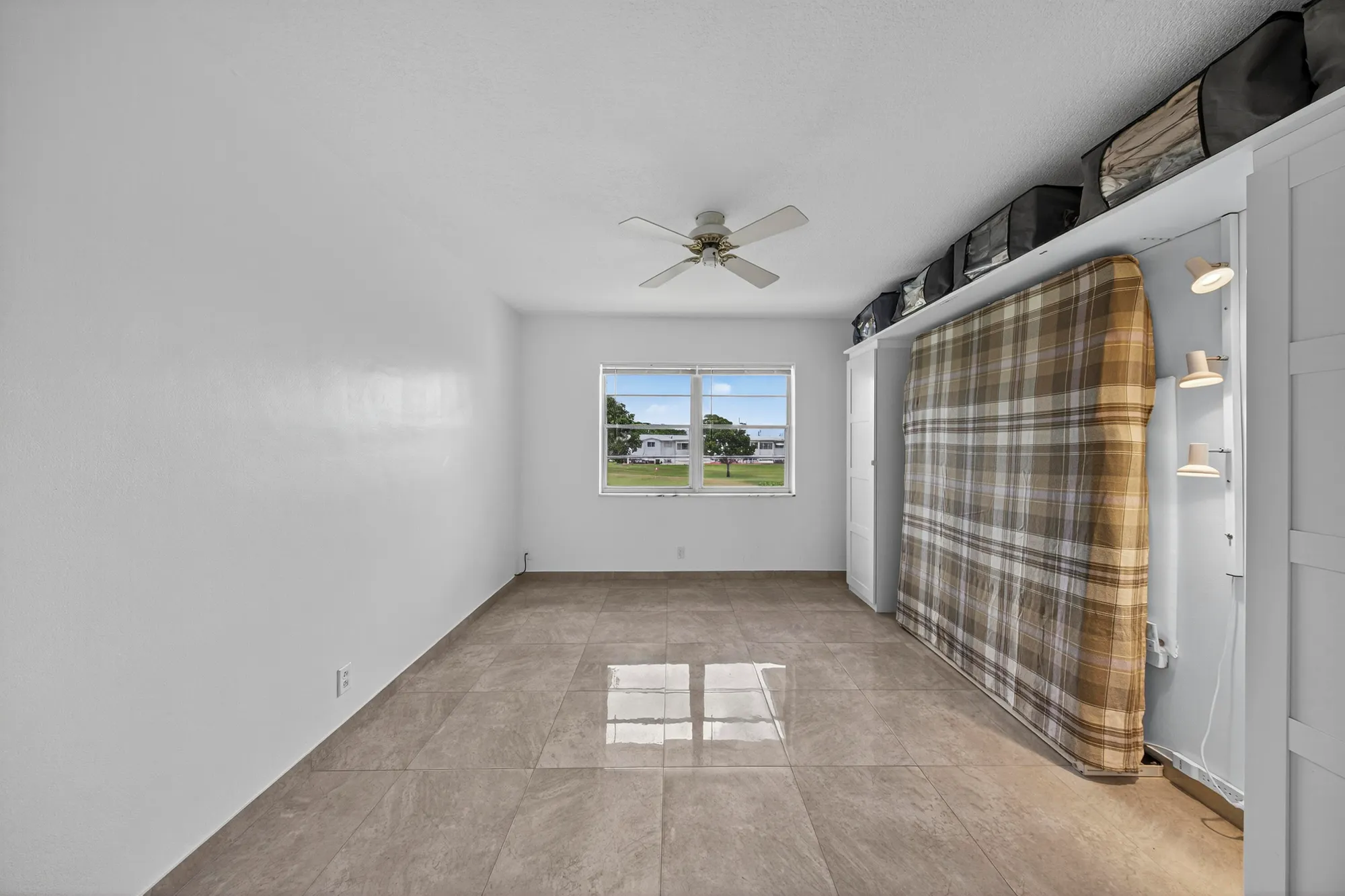 Property Slideshow image 20 of 63 | 251 s golf blvd 287, Pompano Beach, FL, 33064