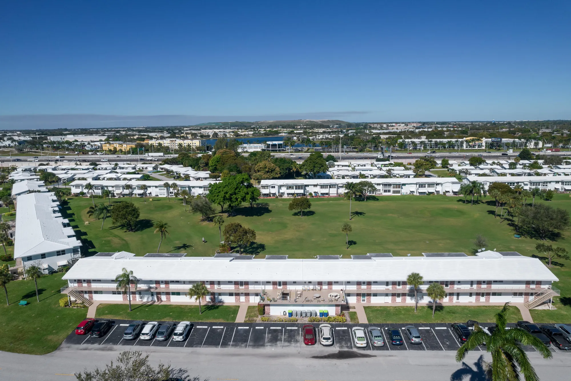 Property Slideshow image 32 of 63 | 251 s golf blvd 287, Pompano Beach, FL, 33064