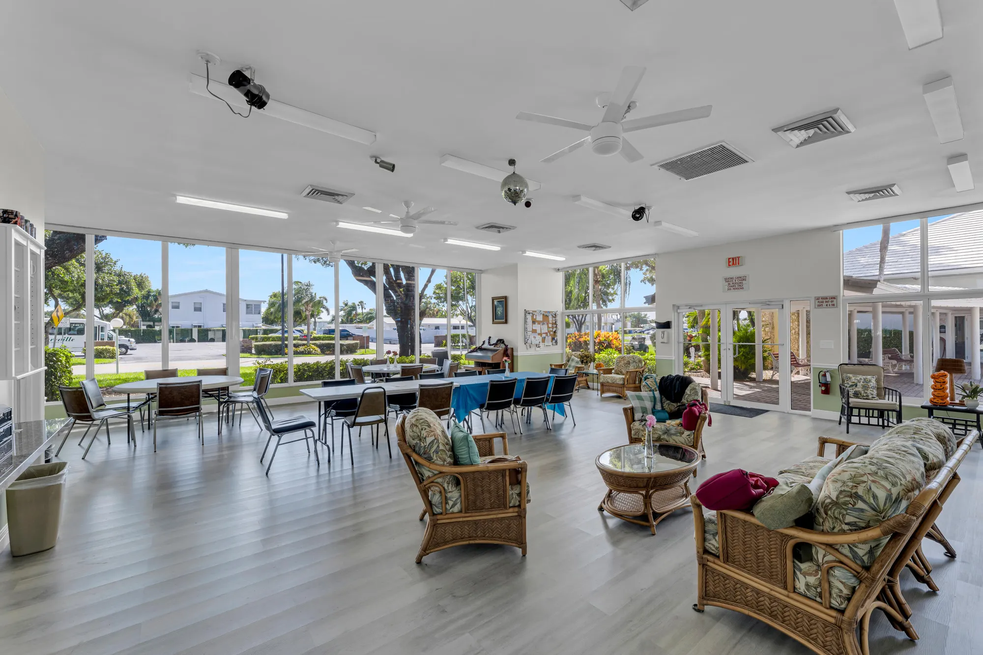 Property Slideshow image 44 of 63 | 251 s golf blvd 287, Pompano Beach, FL, 33064