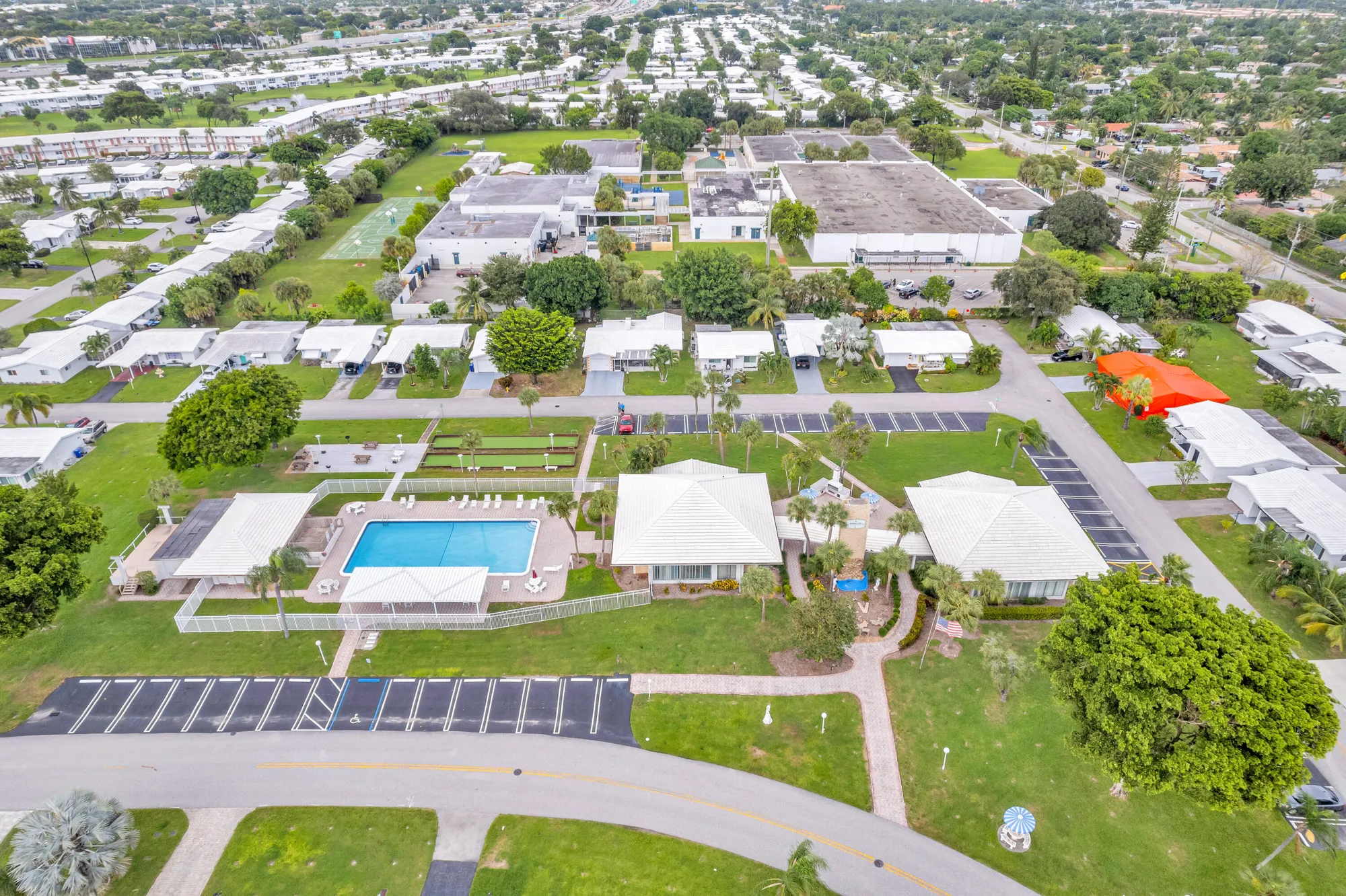 Property Slideshow image 60 of 63 | 251 s golf blvd 287, Pompano Beach, FL, 33064