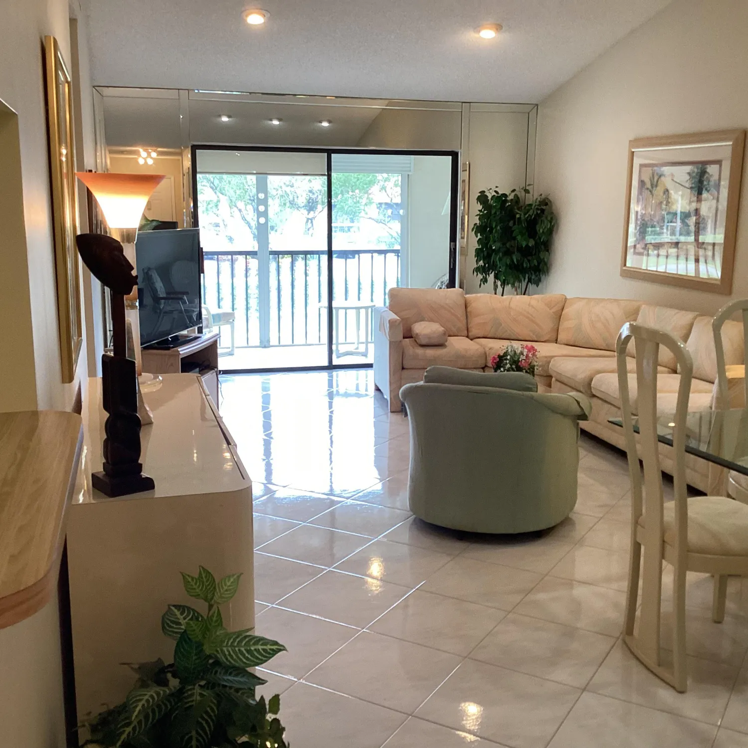 Property Slideshow image 9 of 29 | 15235 lakes of delray blvd 303, Delray Beach, FL, 33484