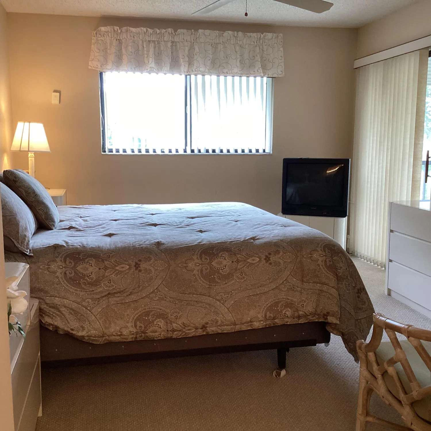 Property Slideshow image 16 of 29 | 15235 lakes of delray blvd 303, Delray Beach, FL, 33484