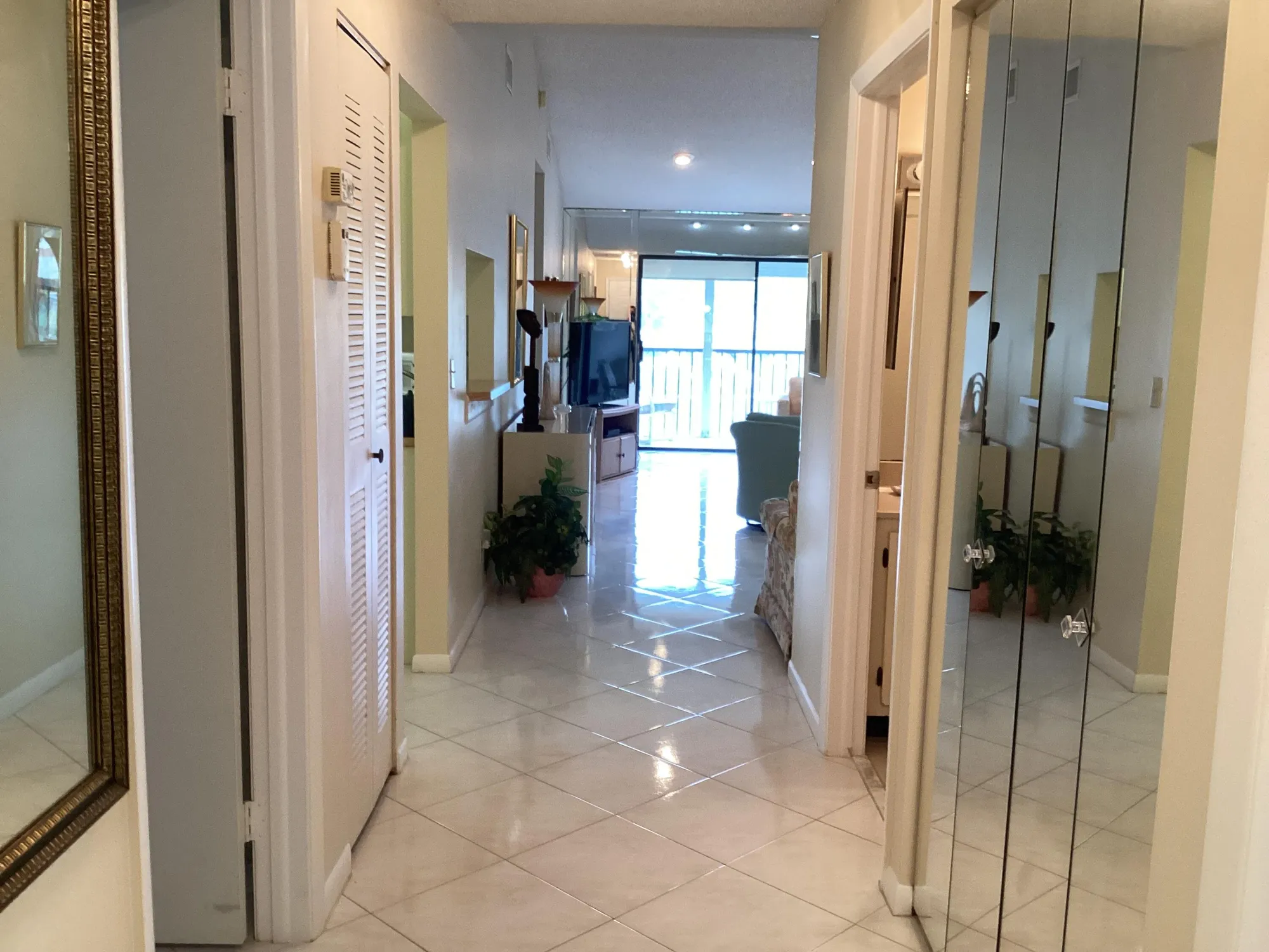 Property Slideshow image 6 of 29 | 15235 lakes of delray blvd 303, Delray Beach, FL, 33484