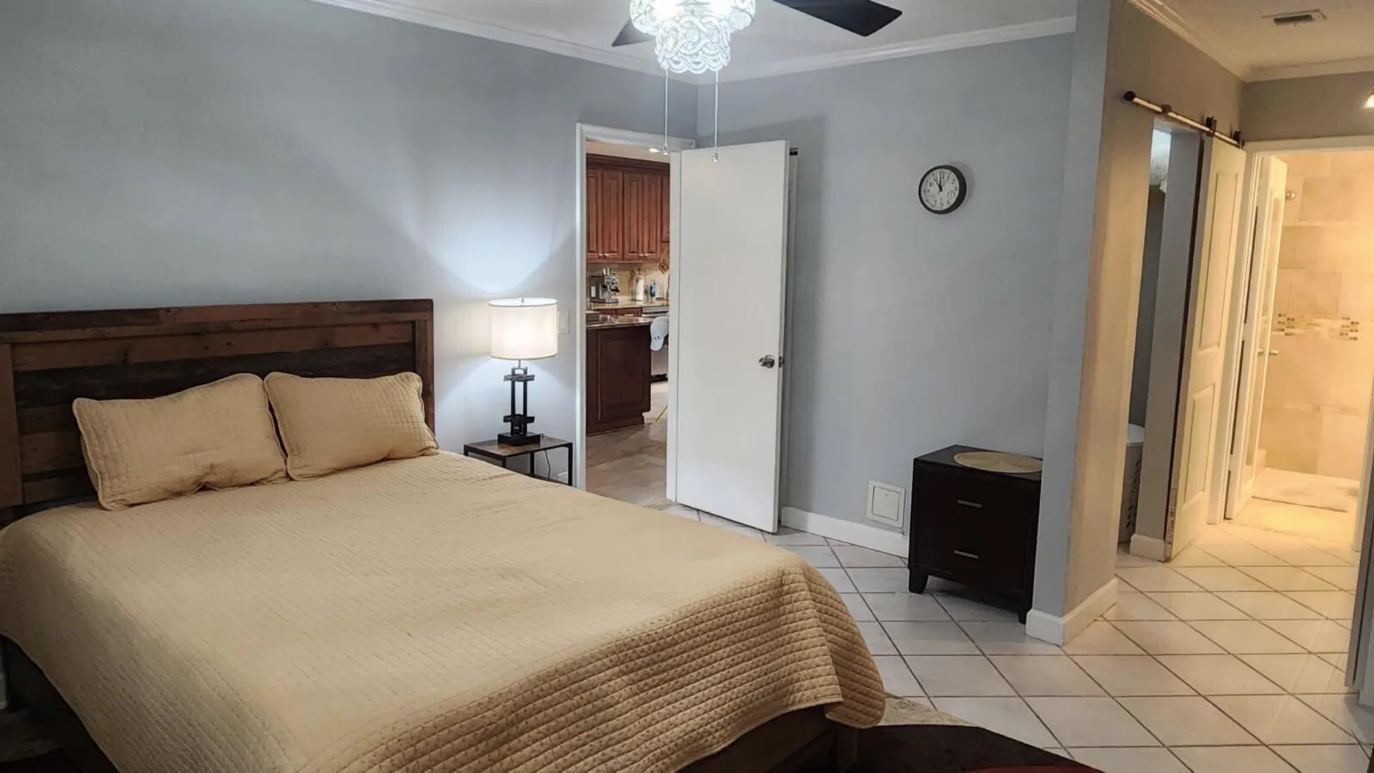 Property Slideshow image 30 of 43 | 1040 n palm ln c, Delray Beach, FL, 33445