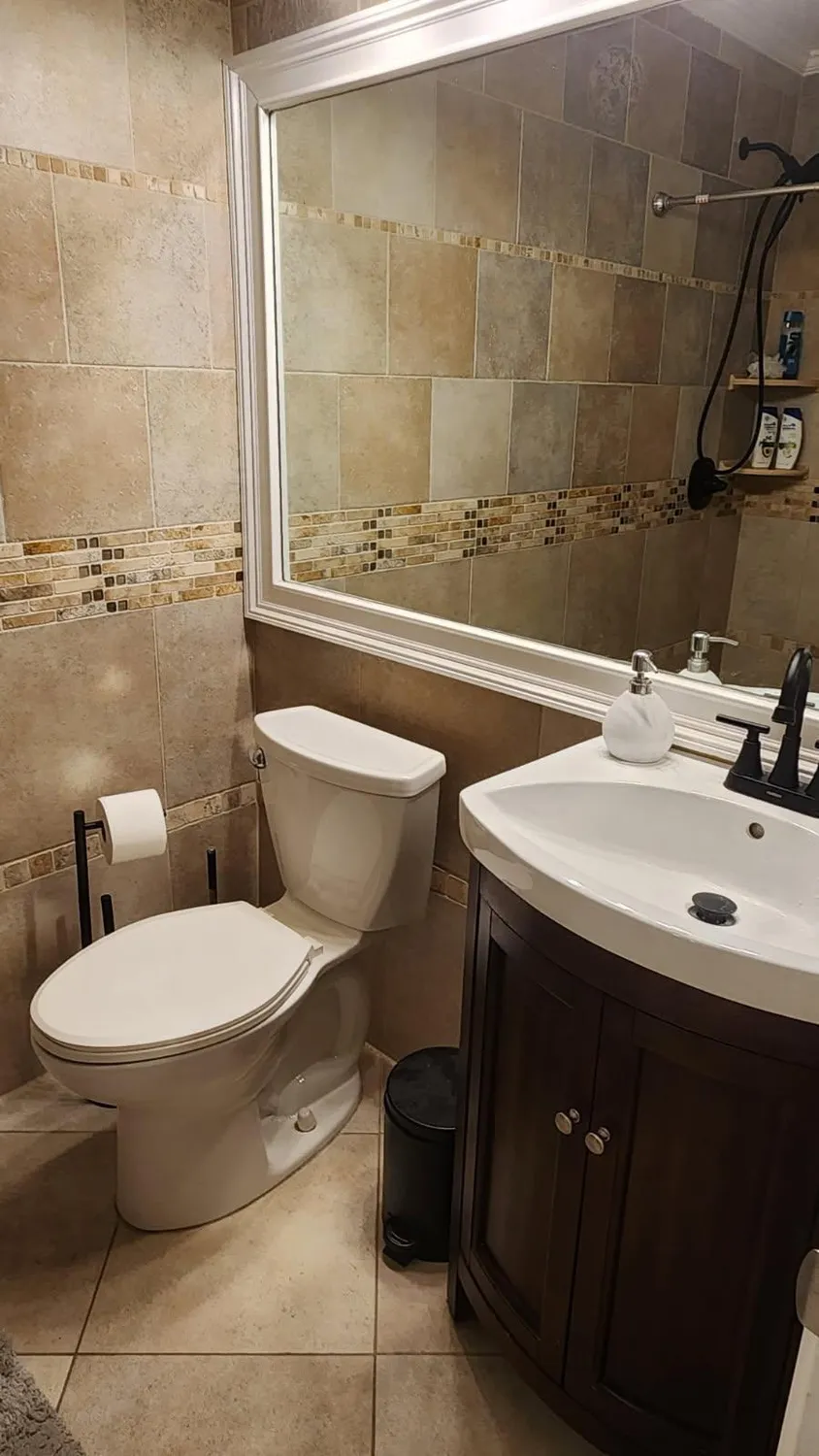 Property Slideshow image 16 of 43 | 1040 n palm ln c, Delray Beach, FL, 33445