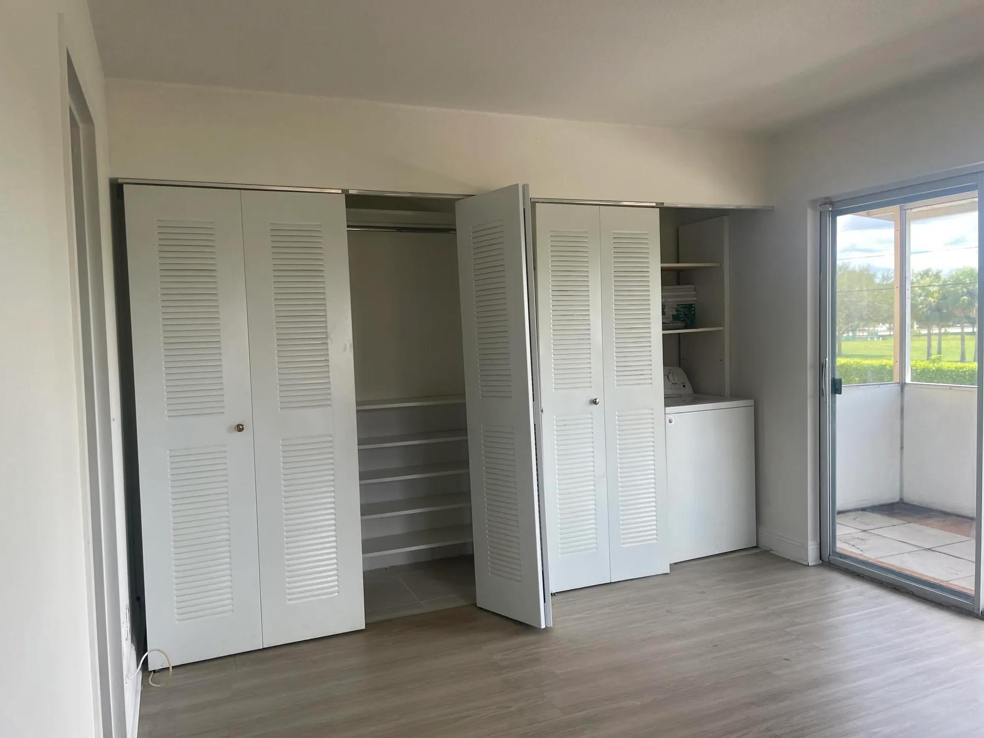 Property Slideshow image 18 of 58 | 234 saxony e, Delray Beach, FL, 33446