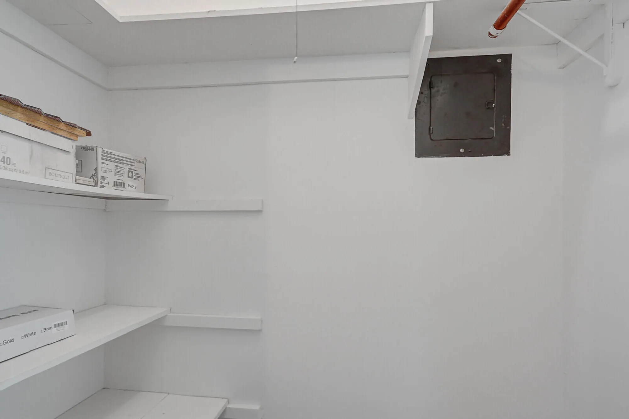 Property Slideshow image 25 of 37 | 2929 se ocean blvd e1, Stuart, FL, 34996