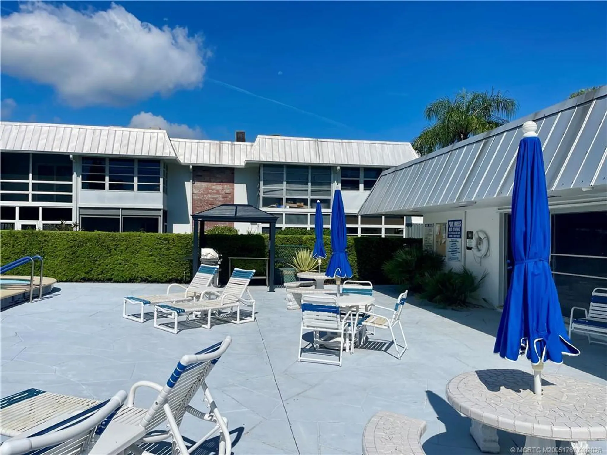 Property Slideshow image 36 of 37 | 2929 se ocean blvd e1, Stuart, FL, 34996