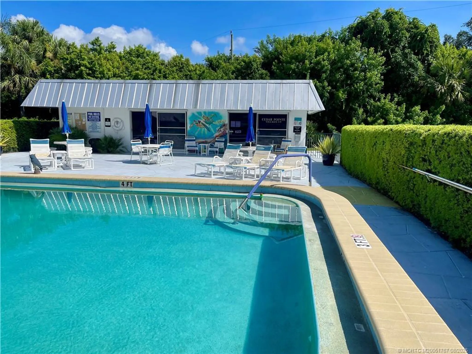 Property Slideshow image 35 of 37 | 2929 se ocean blvd e1, Stuart, FL, 34996