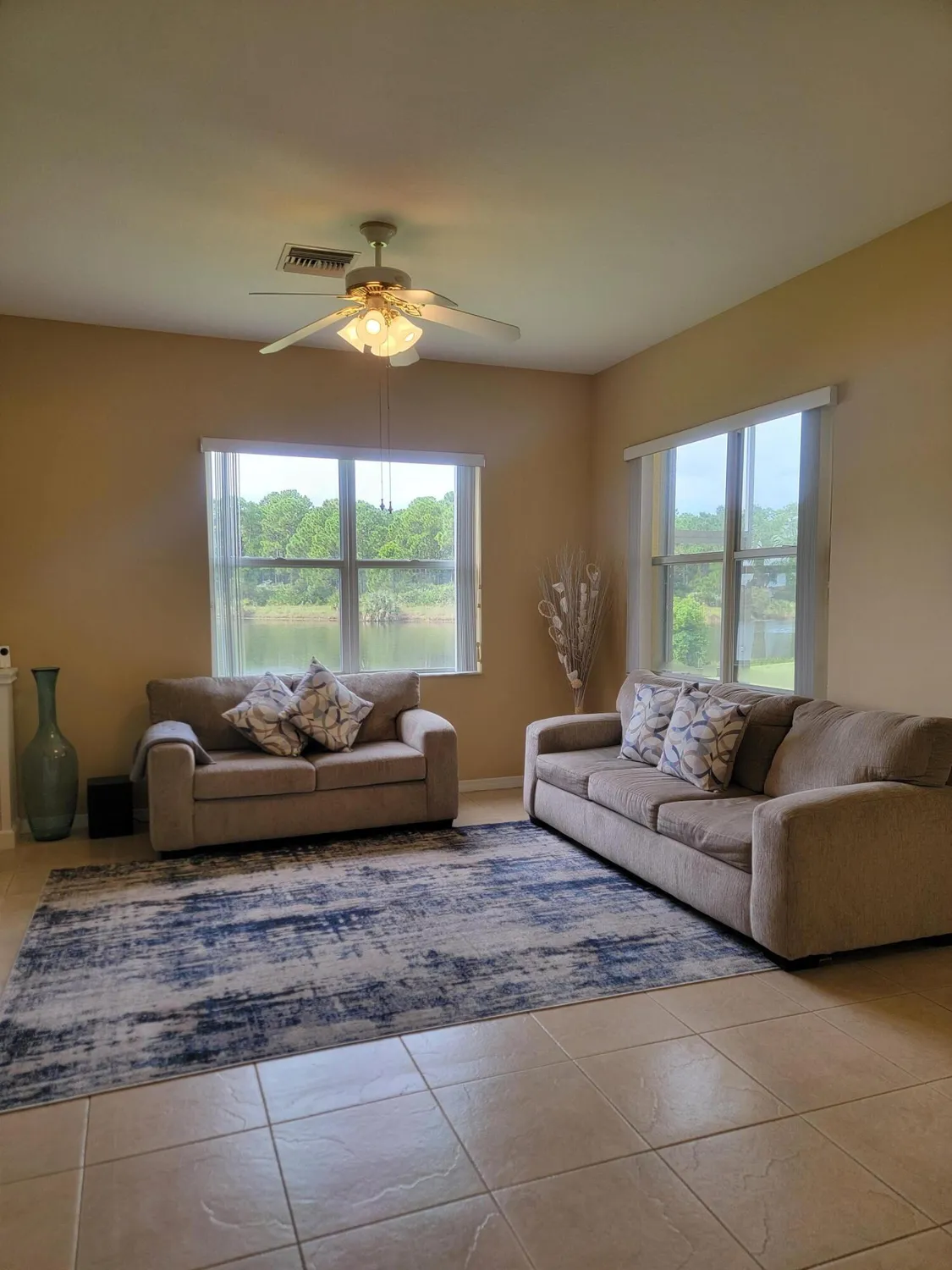 Property Slideshow image 14 of 28 | 633 sw long key ct, Port Saint Lucie, FL, 34986