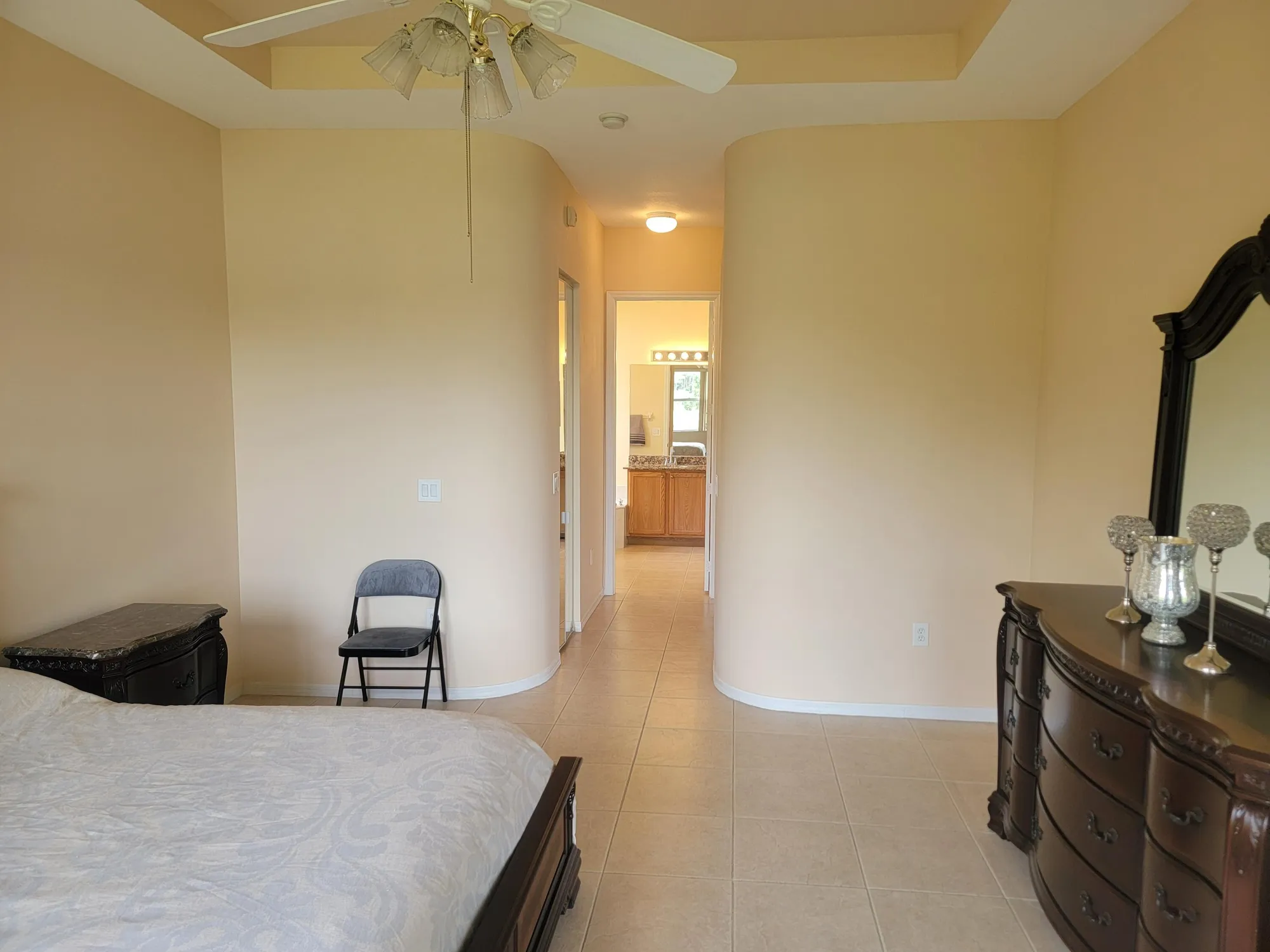 Property Slideshow image 19 of 28 | 633 sw long key ct, Port Saint Lucie, FL, 34986
