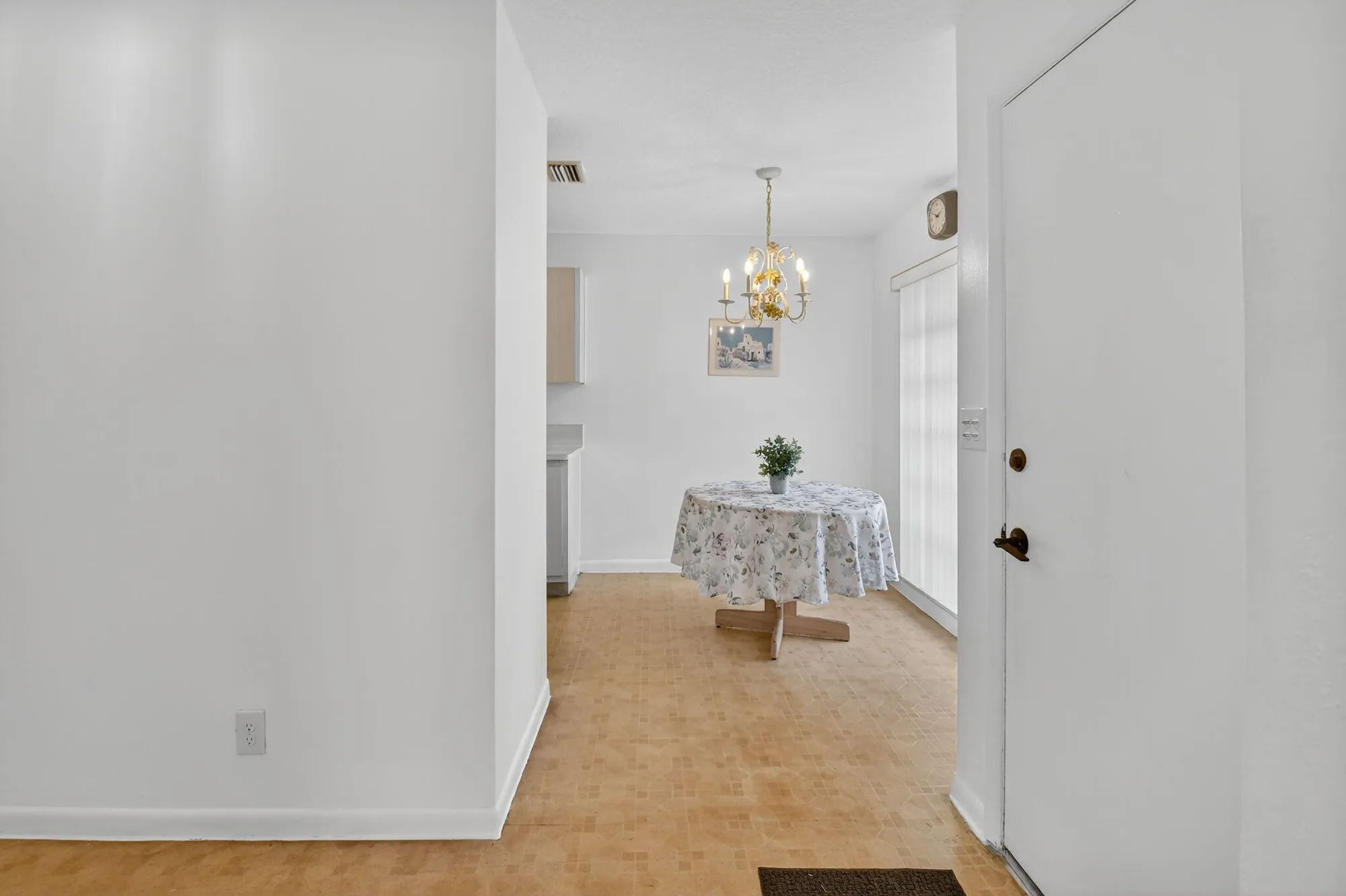 Property Slideshow image 5 of 58 | 21040 covington dr, Boca Raton, FL, 33433