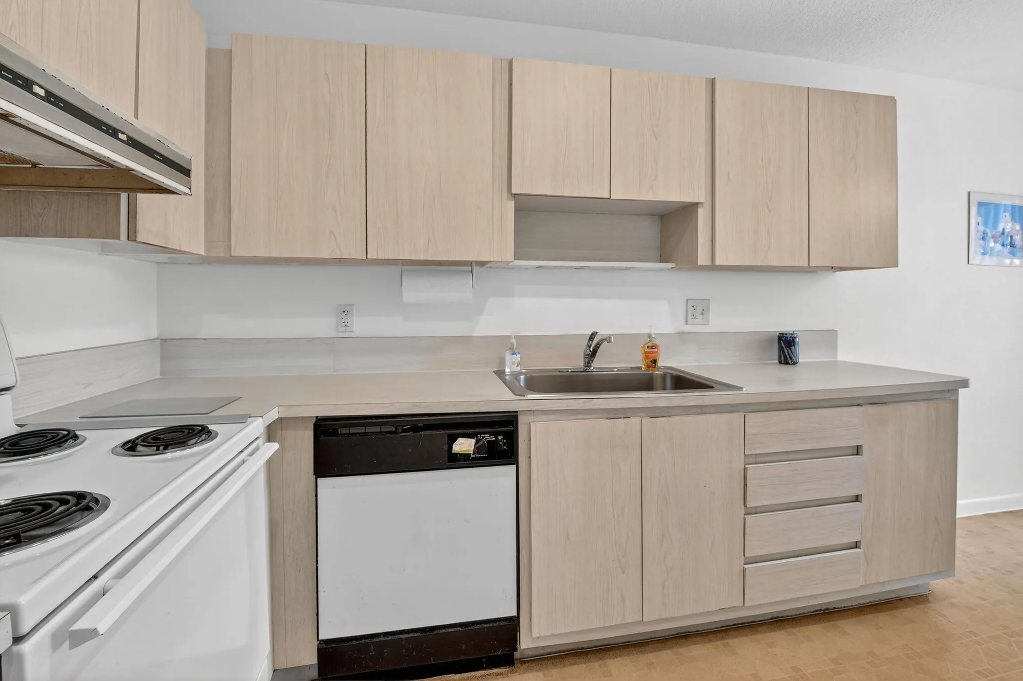 Property Slideshow image 13 of 58 | 21040 covington dr, Boca Raton, FL, 33433