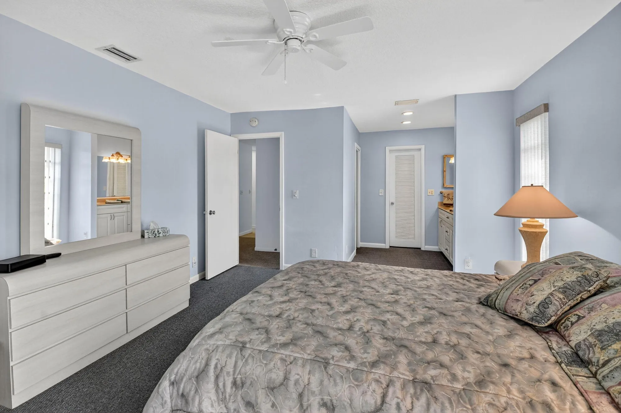 Property Slideshow image 23 of 58 | 21040 covington dr, Boca Raton, FL, 33433