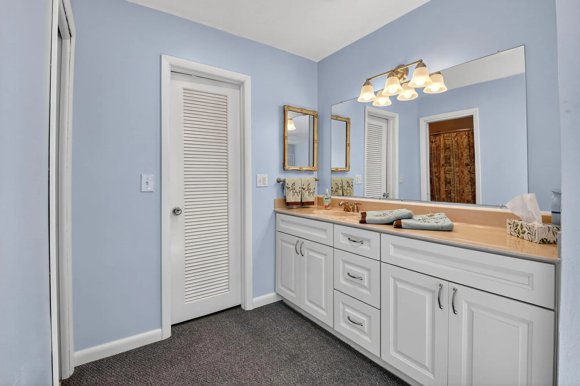 Property Slideshow image 24 of 58 | 21040 covington dr, Boca Raton, FL, 33433
