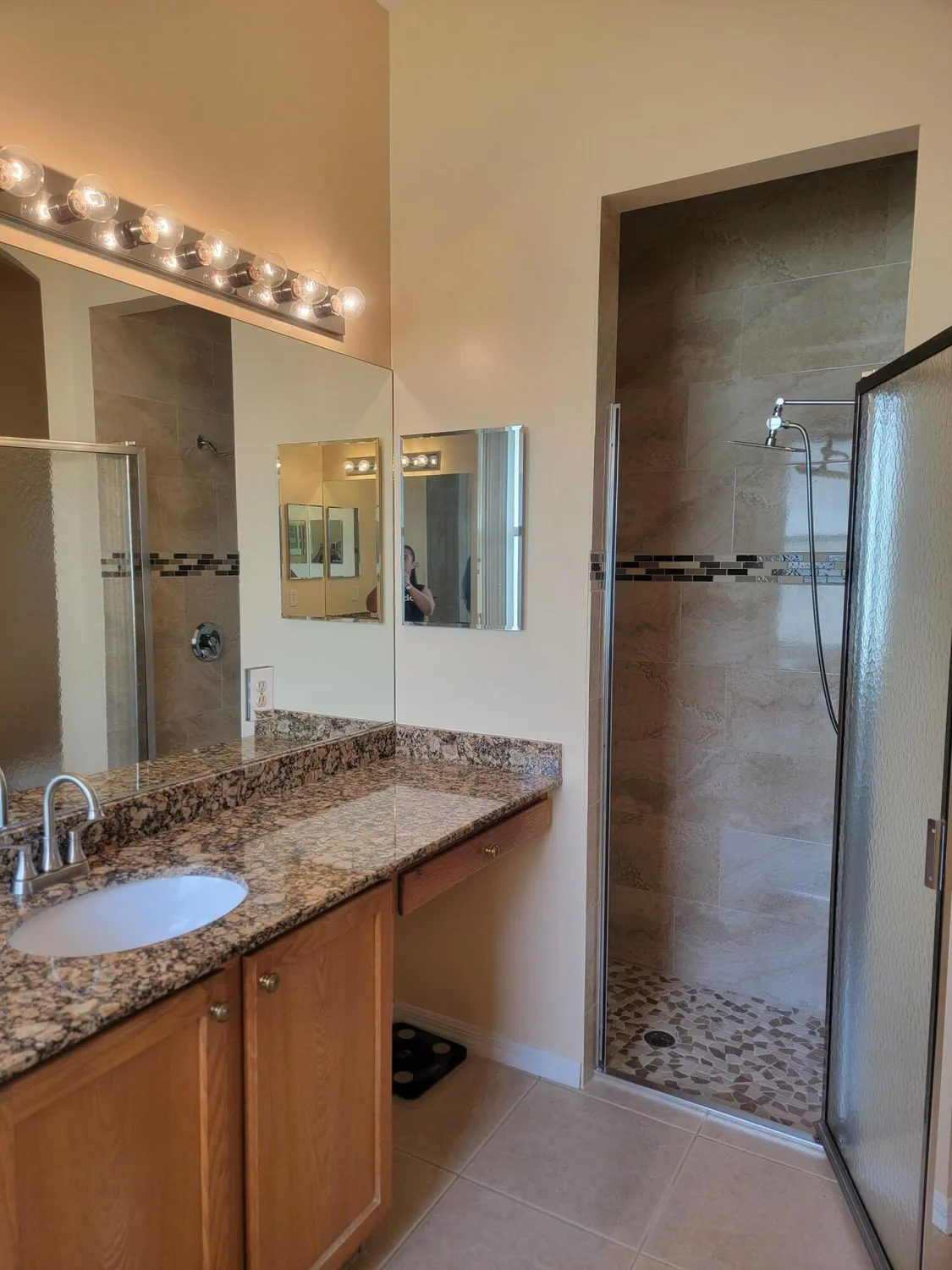 Property Slideshow image 21 of 28 | 633 sw long key ct, Port Saint Lucie, FL, 34986