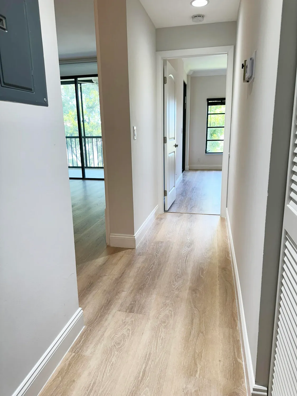 Property Slideshow image 8 of 23 | 6241 pointe regal 402 cir 402, Delray Beach, FL, 33484