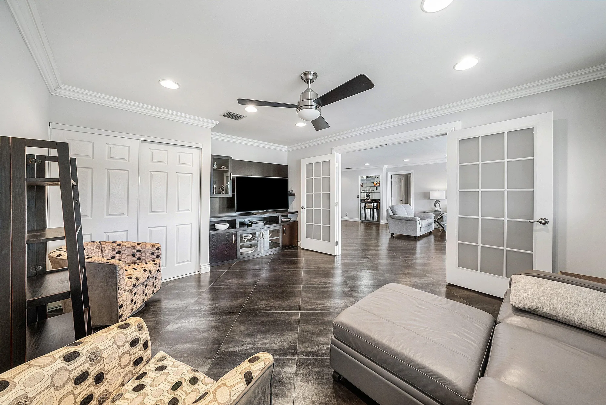 Property Slideshow image 12 of 71 | 23 eastgate dr c, Boynton Beach, FL, 33436