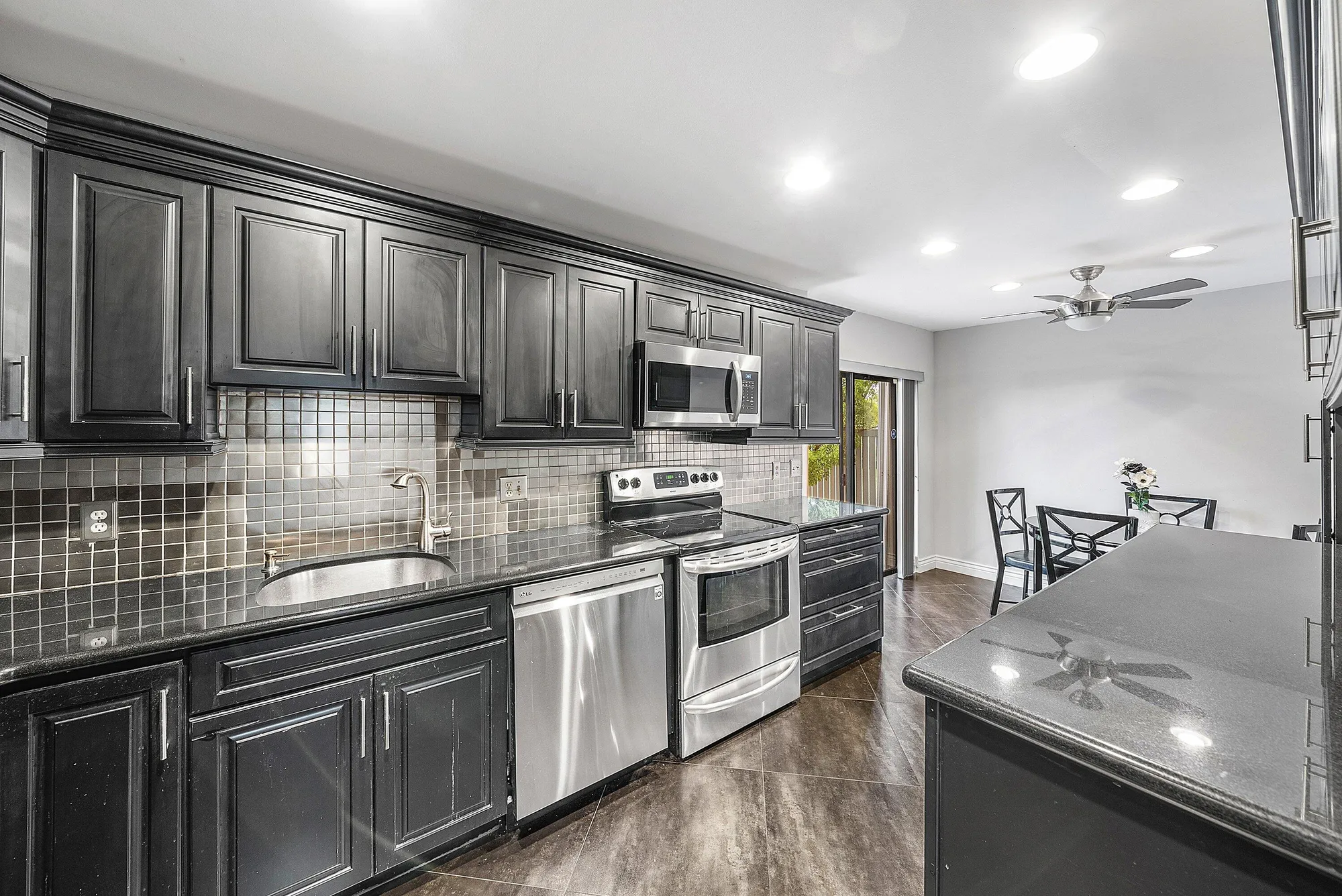 Property Slideshow image 19 of 71 | 23 eastgate dr c, Boynton Beach, FL, 33436