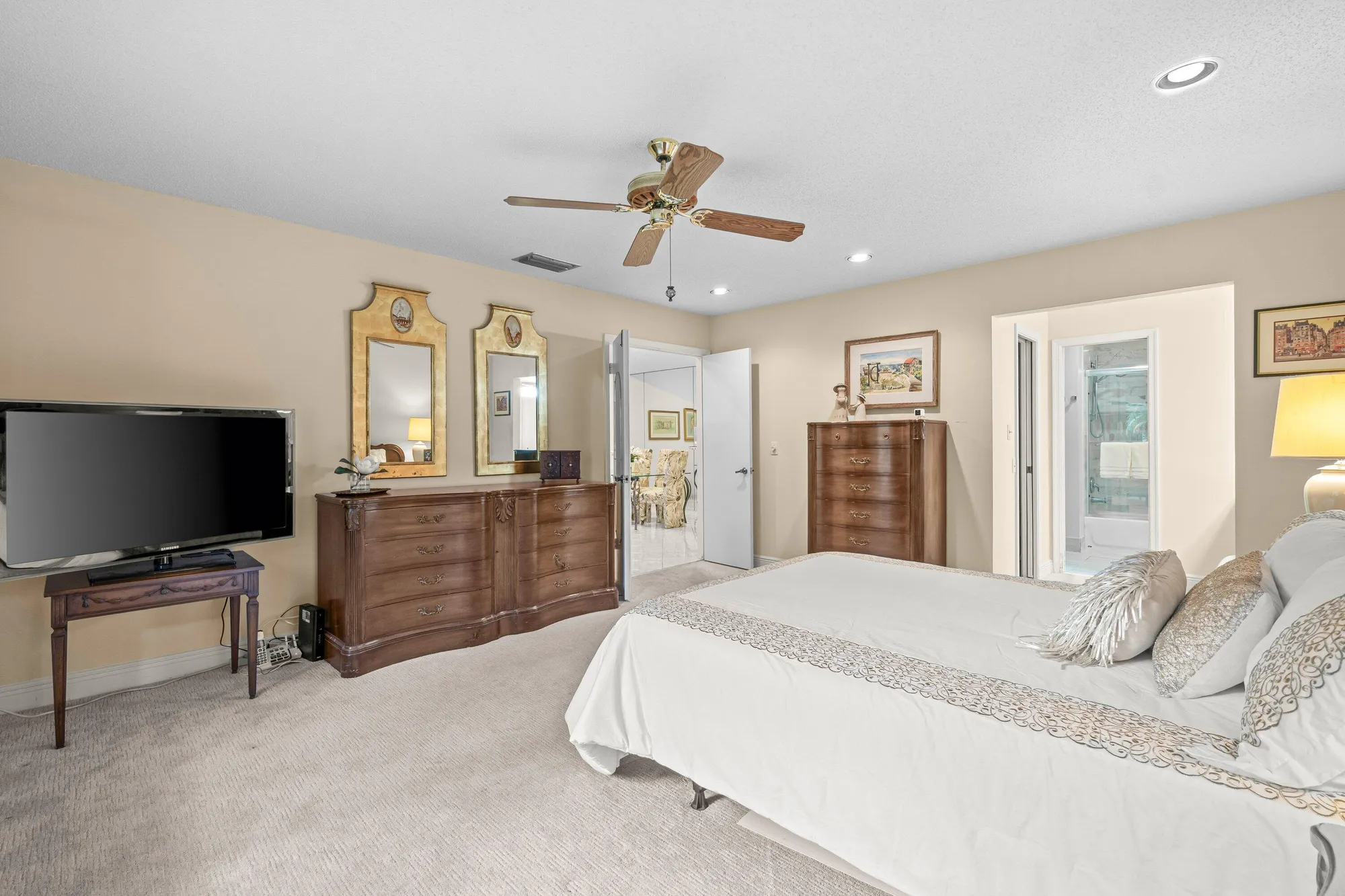 Property Slideshow image 15 of 67 | 10059 laurelwood pl, Boynton Beach, FL, 33437