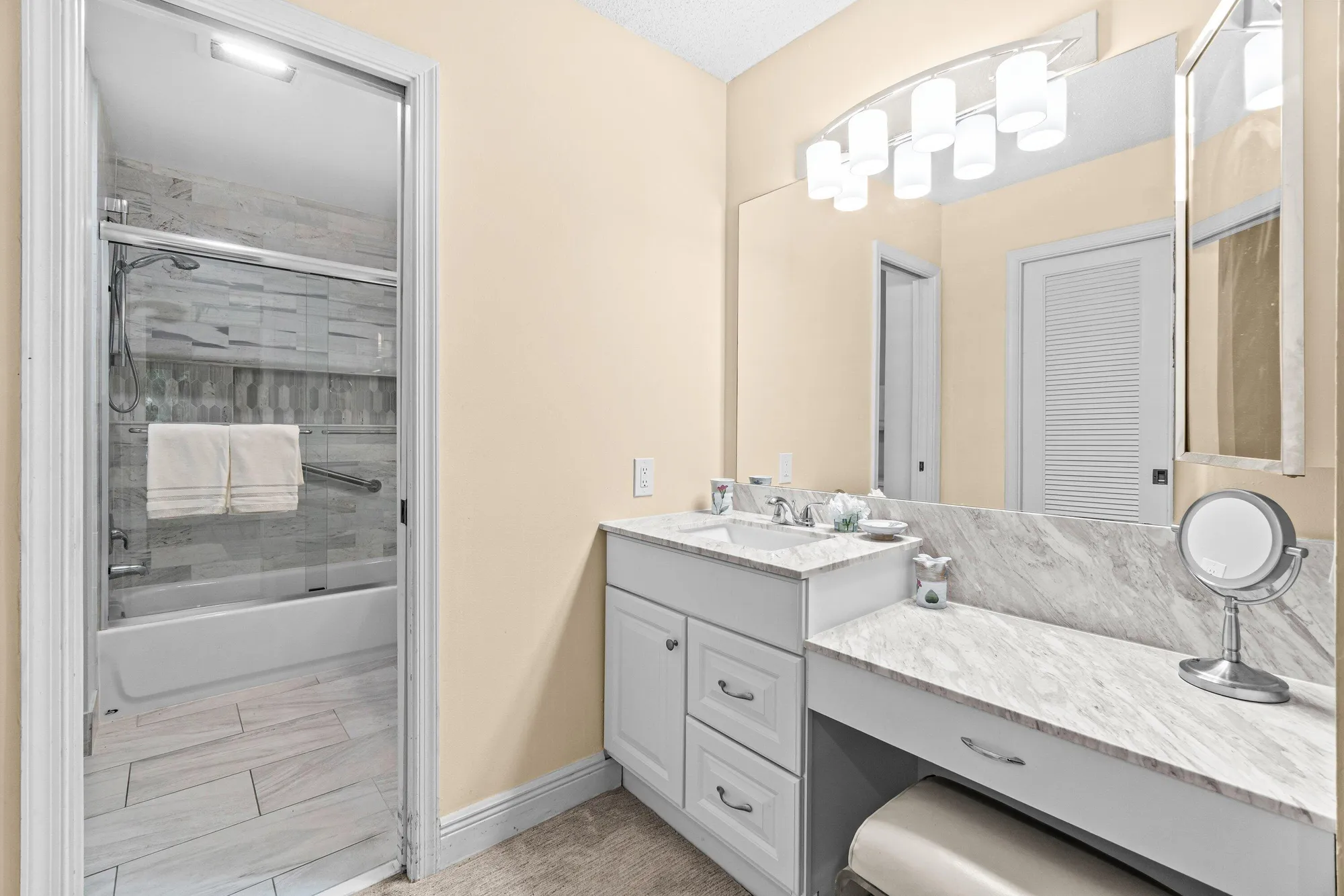 Property Slideshow image 16 of 67 | 10059 laurelwood pl, Boynton Beach, FL, 33437