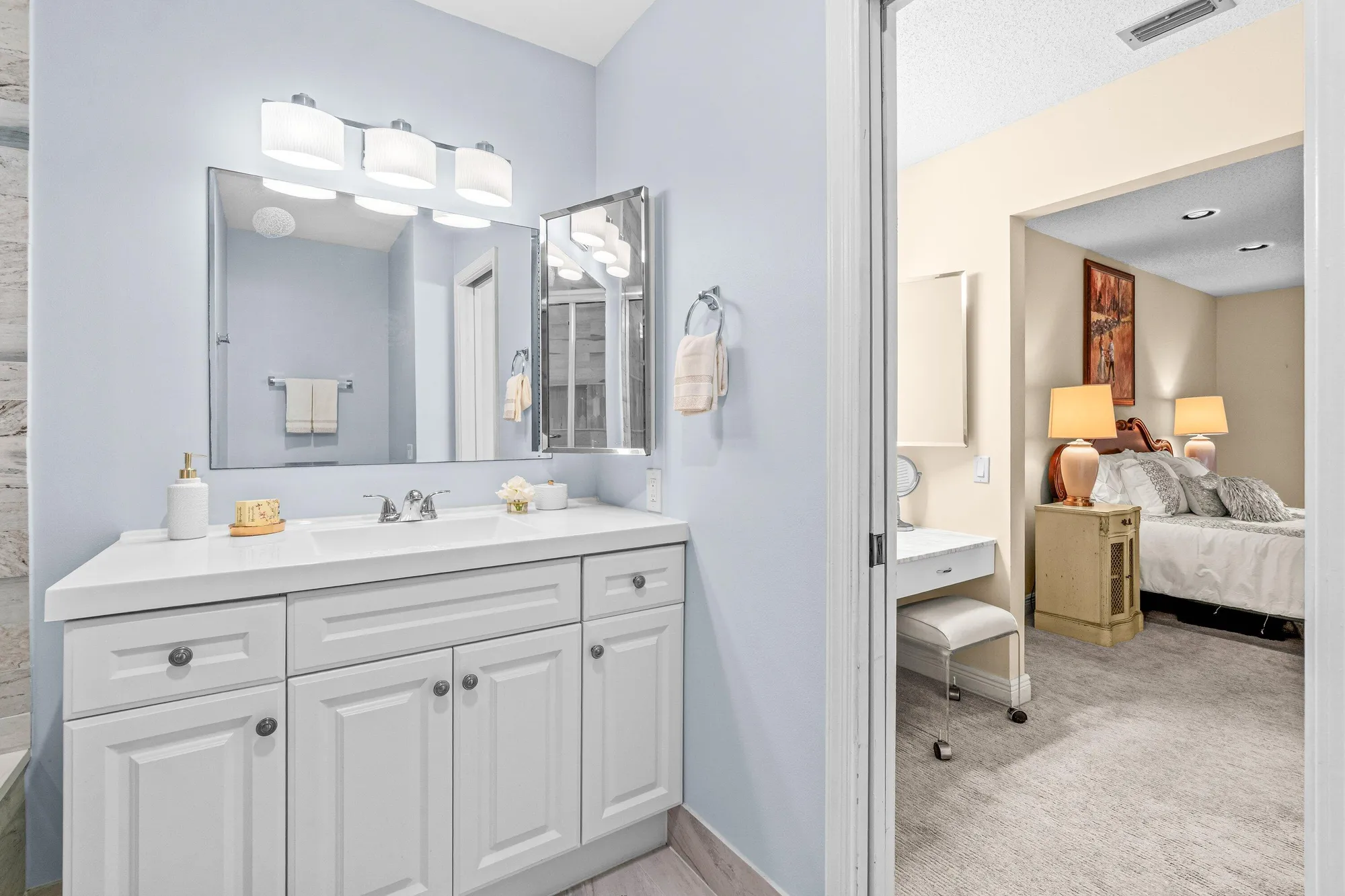 Property Slideshow image 18 of 67 | 10059 laurelwood pl, Boynton Beach, FL, 33437