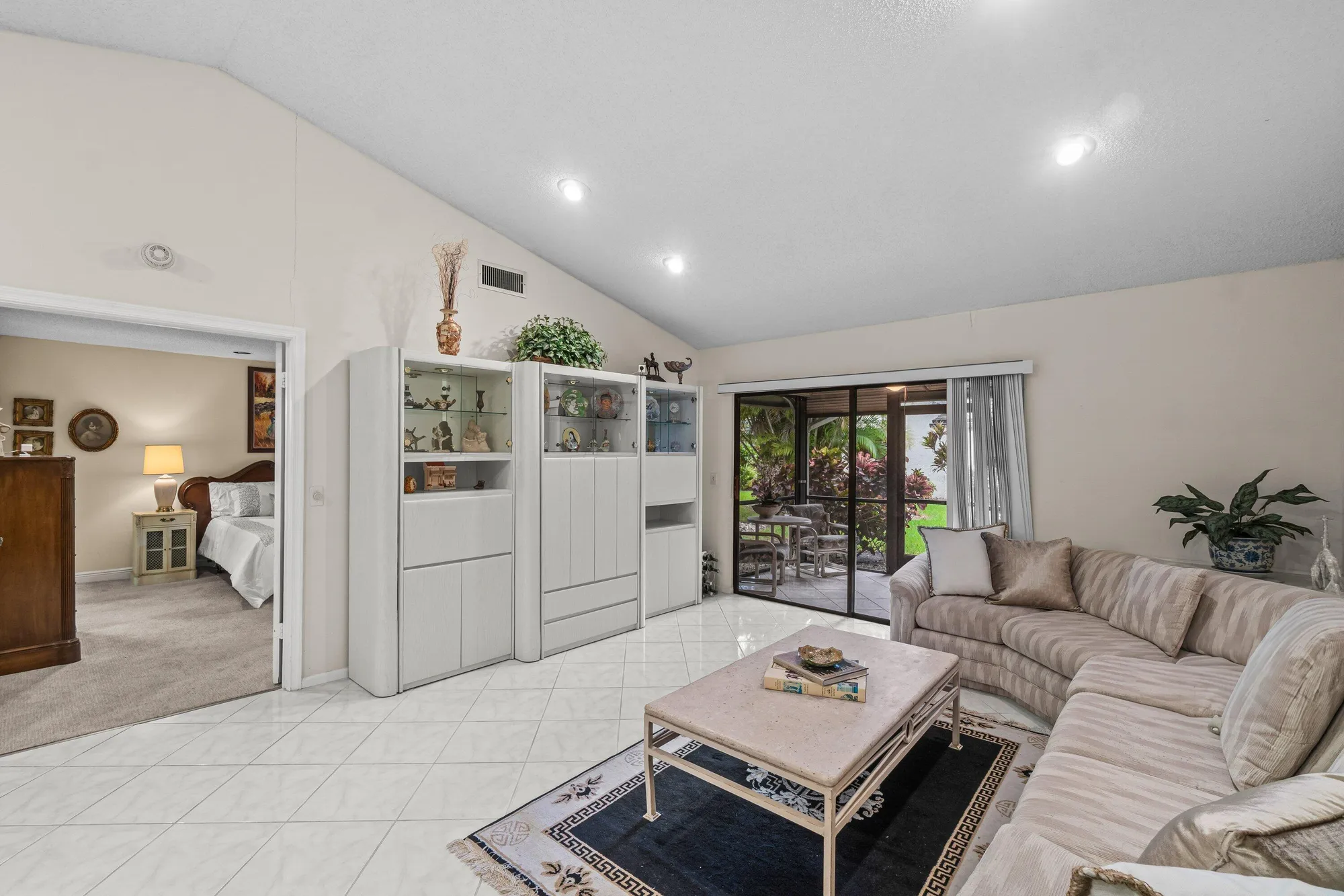 Property Slideshow image 6 of 67 | 10059 laurelwood pl, Boynton Beach, FL, 33437