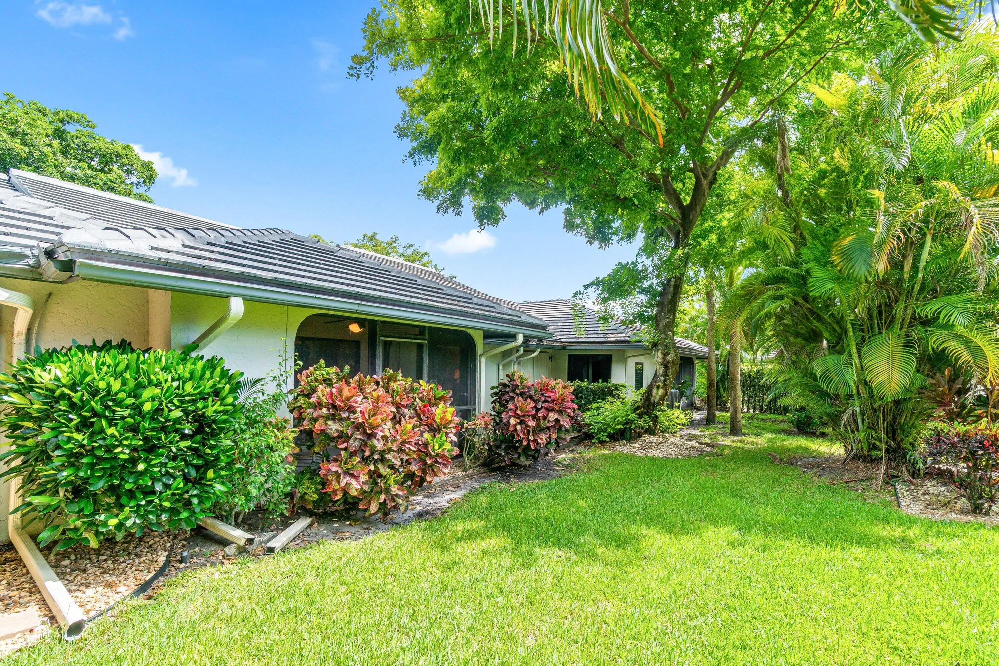 Property Slideshow image 31 of 67 | 10059 laurelwood pl, Boynton Beach, FL, 33437