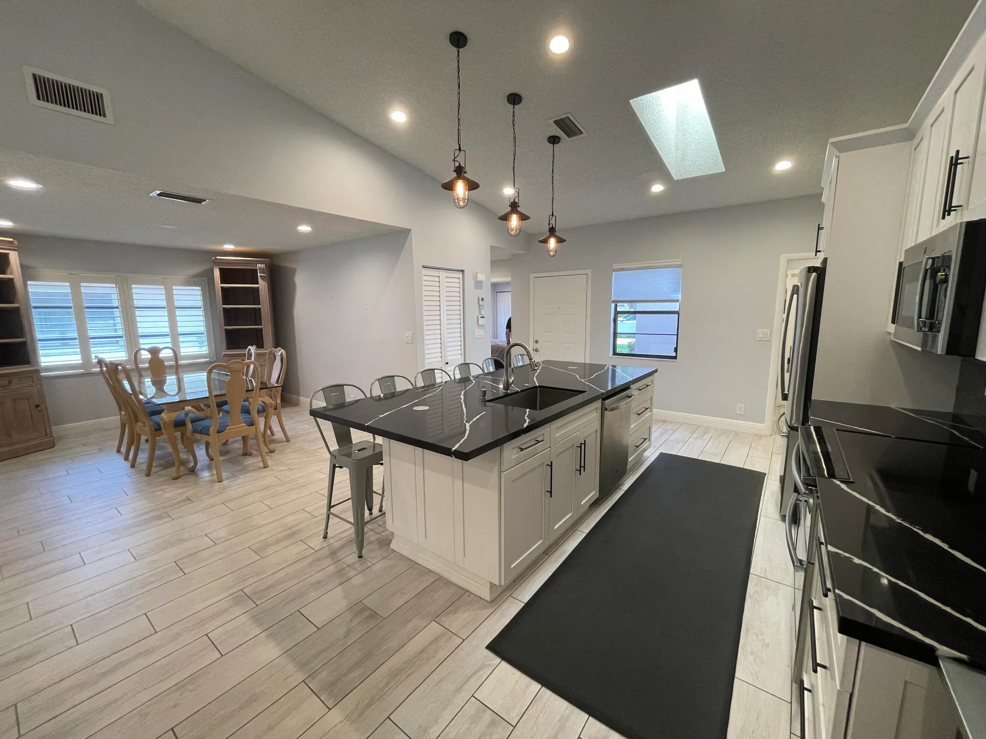 Property Slideshow image 6 of 64 | 6157 sunny pointe cir, Delray Beach, FL, 33484