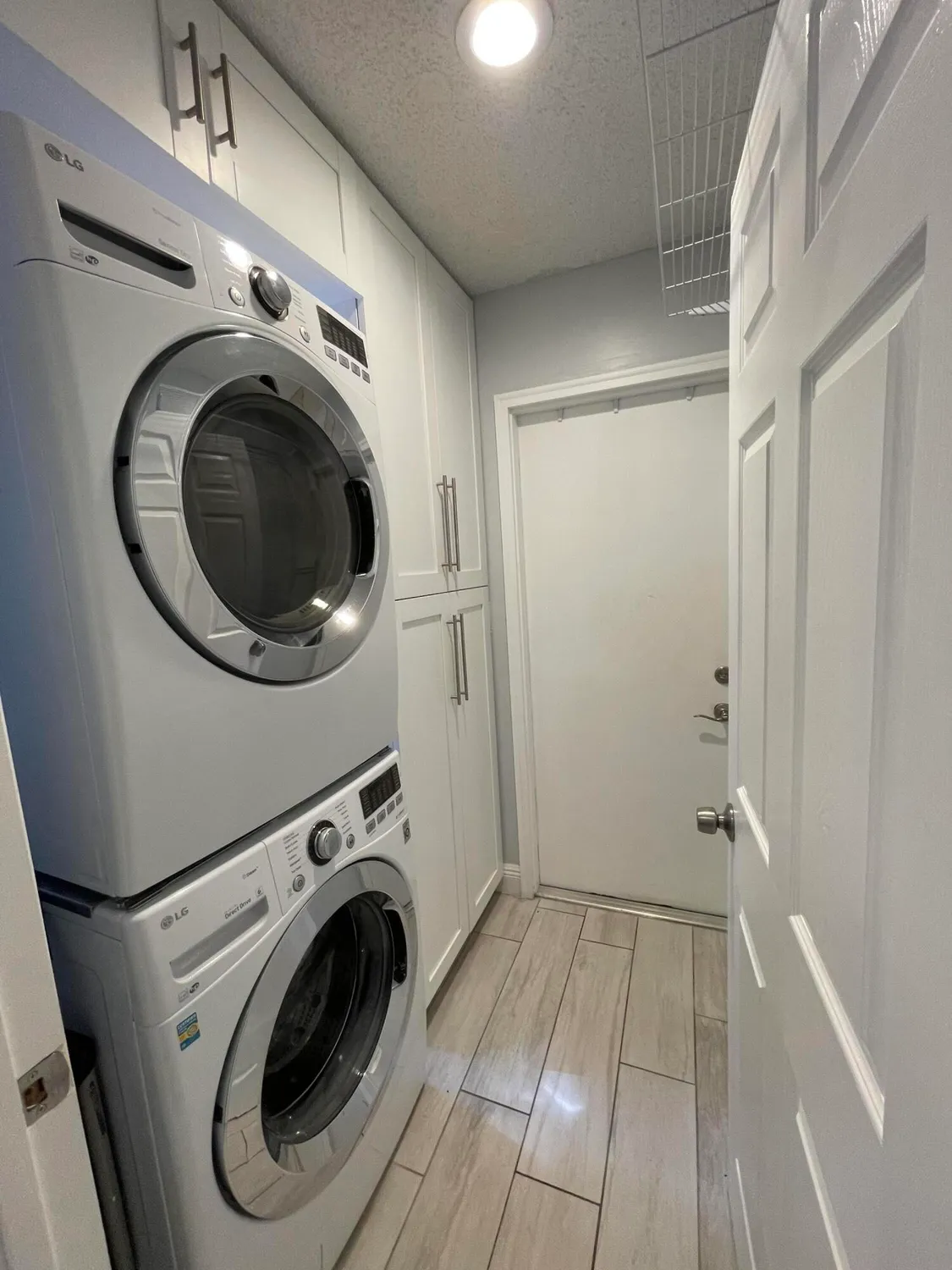 Property Slideshow image 33 of 64 | 6157 sunny pointe cir, Delray Beach, FL, 33484