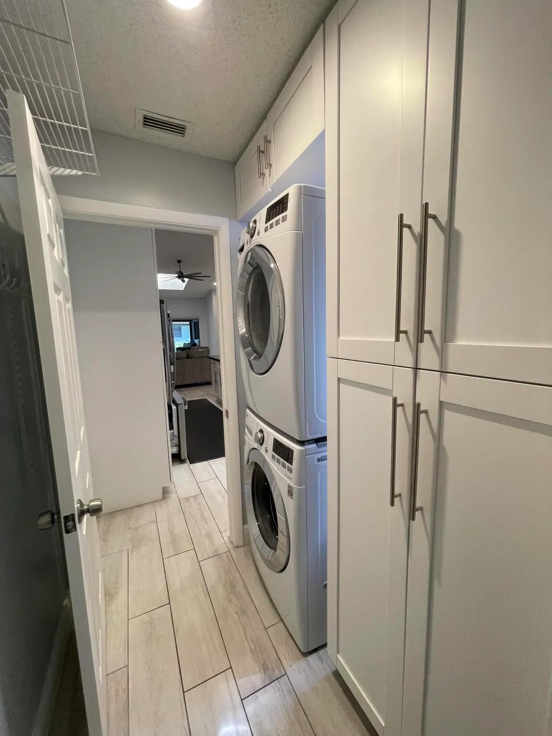 Property Slideshow image 32 of 64 | 6157 sunny pointe cir, Delray Beach, FL, 33484