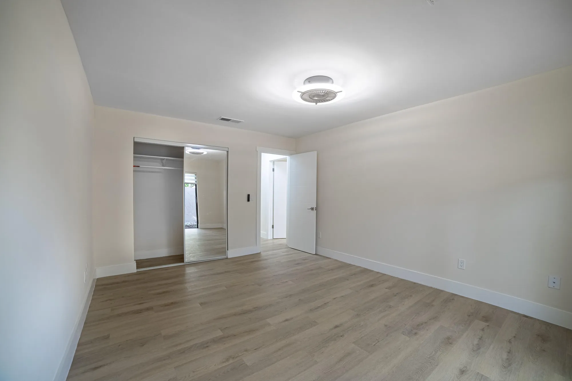 Property Slideshow image 28 of 51 | 8008 eastlake dr # 12-a, Boca Raton, FL, 33433