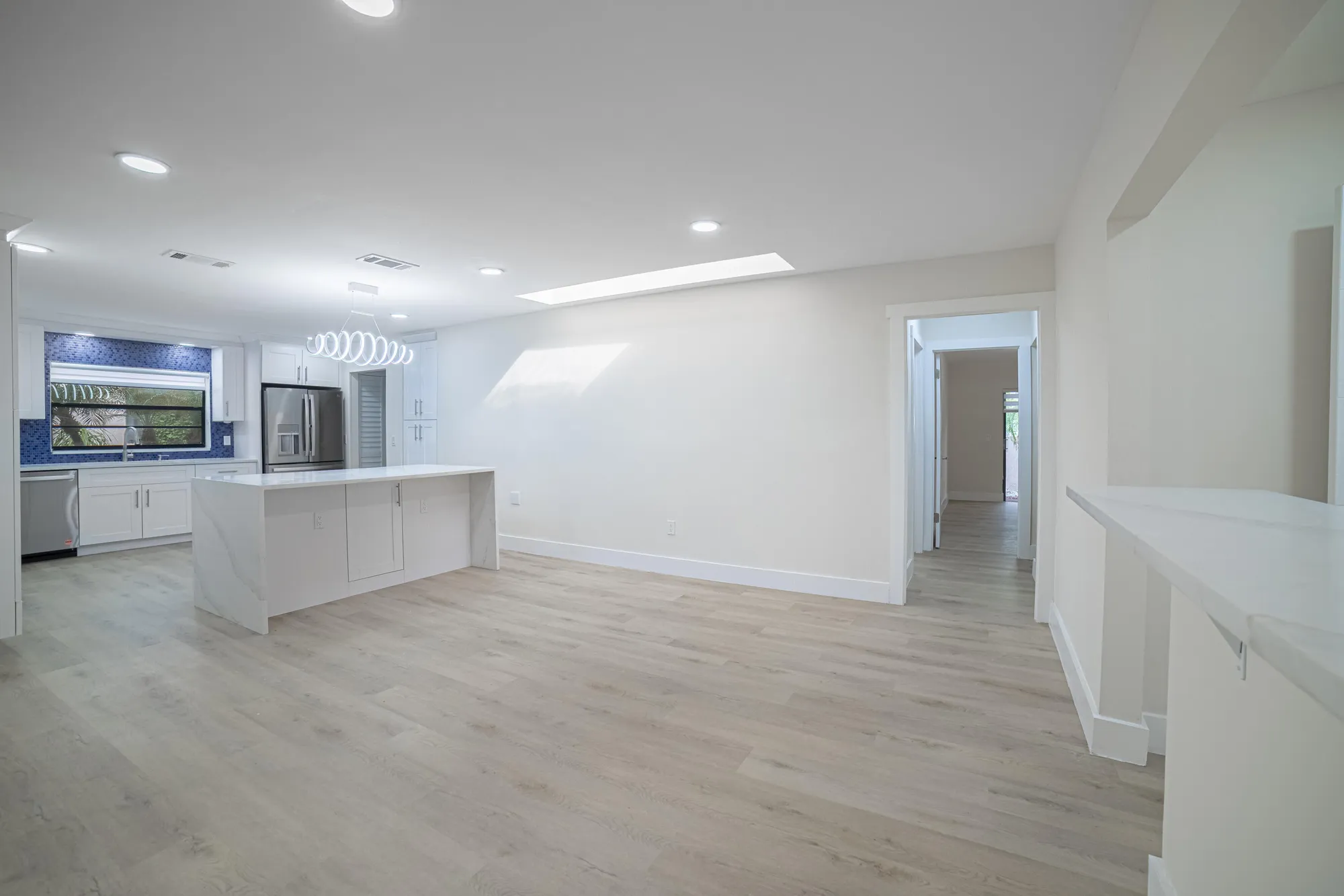 Property Slideshow image 15 of 51 | 8008 eastlake dr # 12-a, Boca Raton, FL, 33433