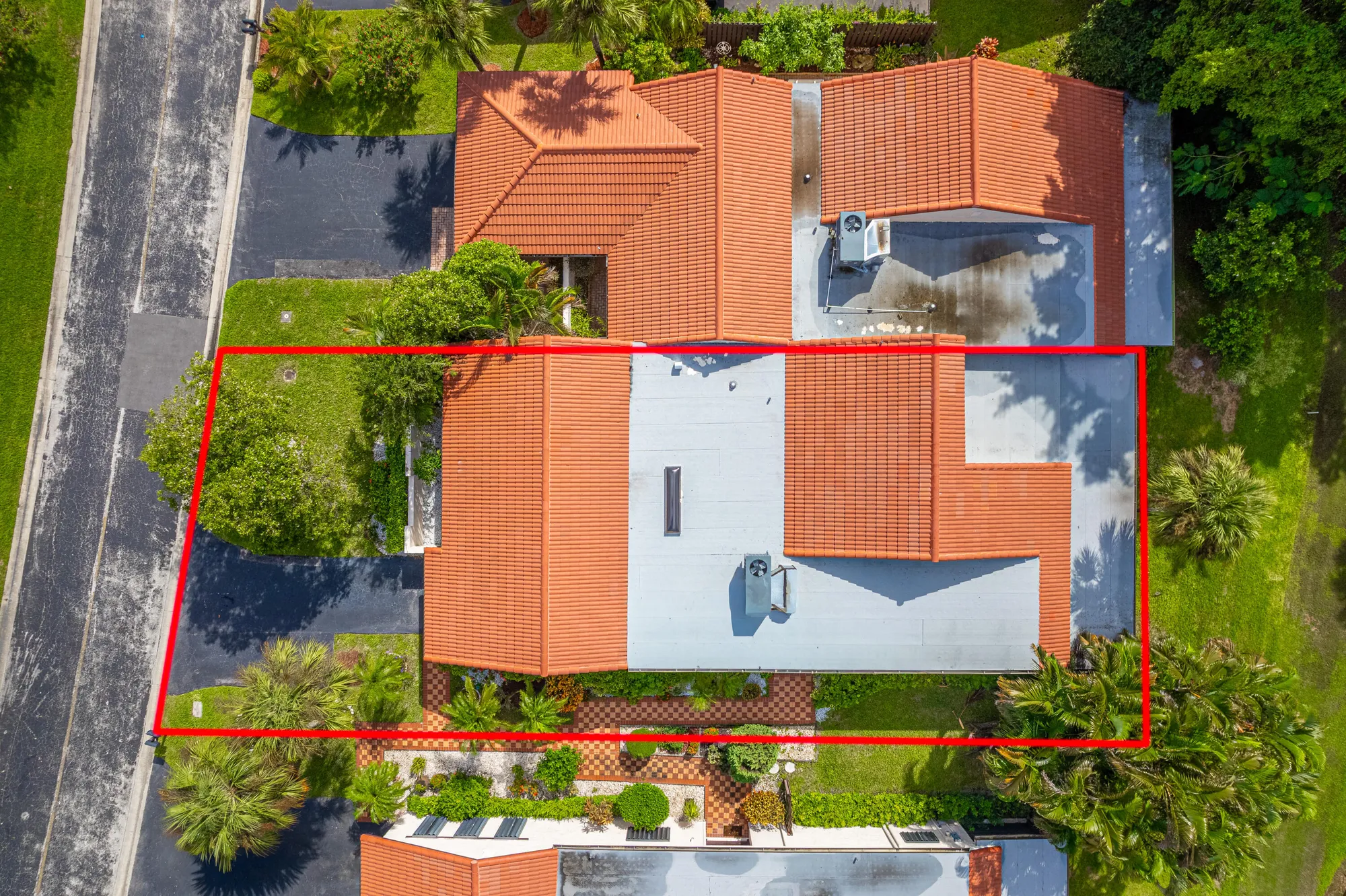 Property Slideshow image 34 of 51 | 8008 eastlake dr # 12-a, Boca Raton, FL, 33433