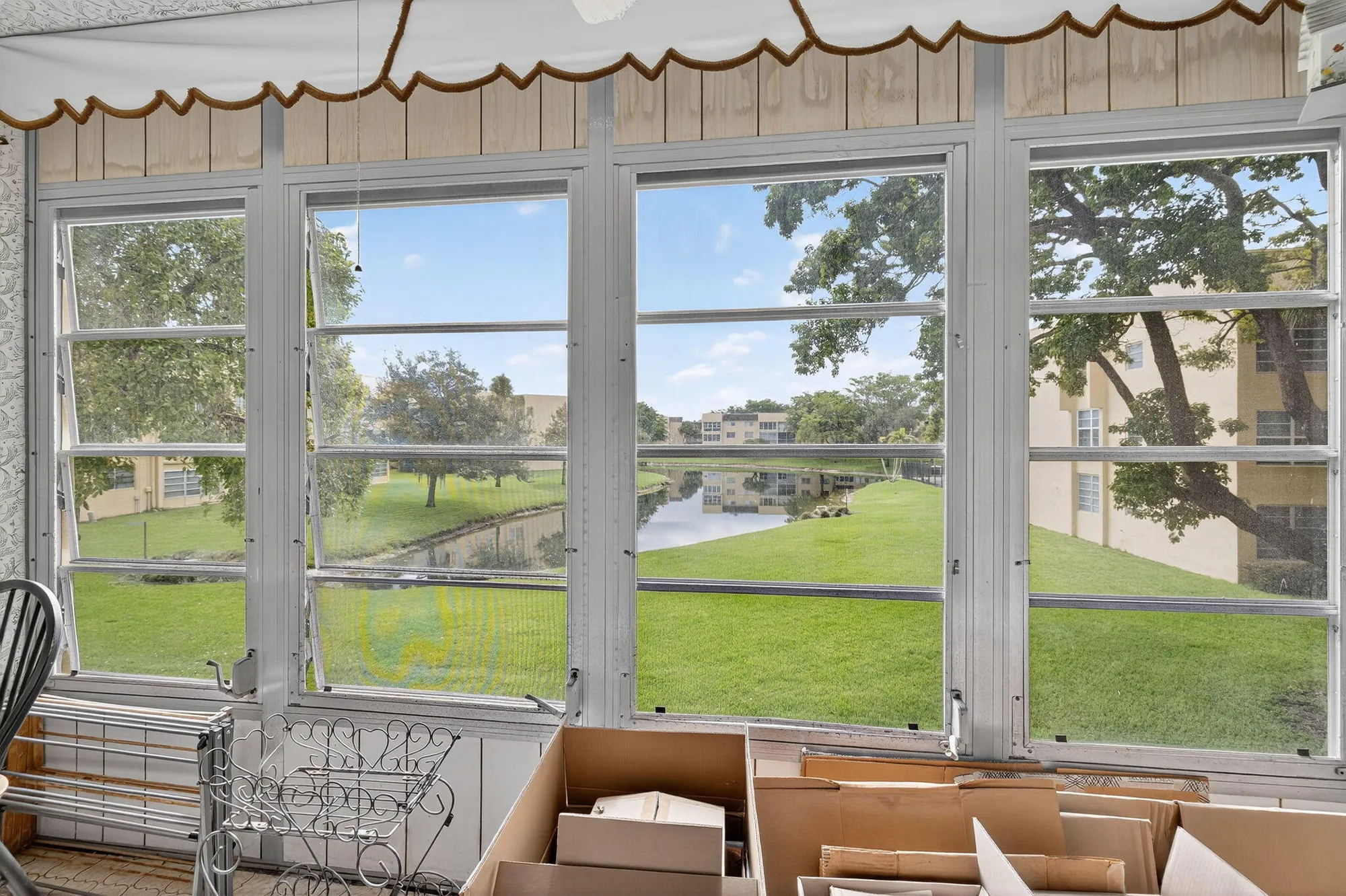 Property Slideshow image 15 of 25 | 6020 nw 64th ave 211, Tamarac, FL, 33319