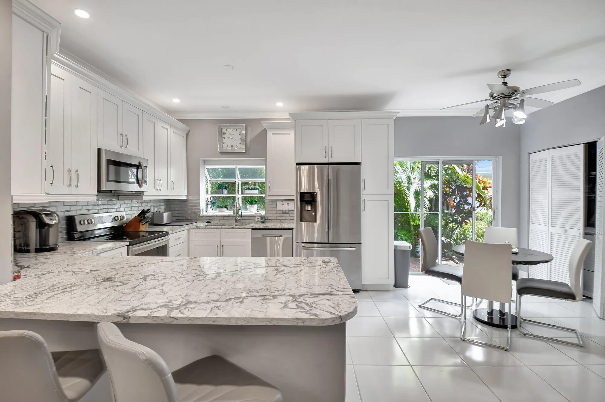 Property Slideshow image 8 of 31 | 11666 briarwood 2 cir 2, Boynton Beach, FL, 33437