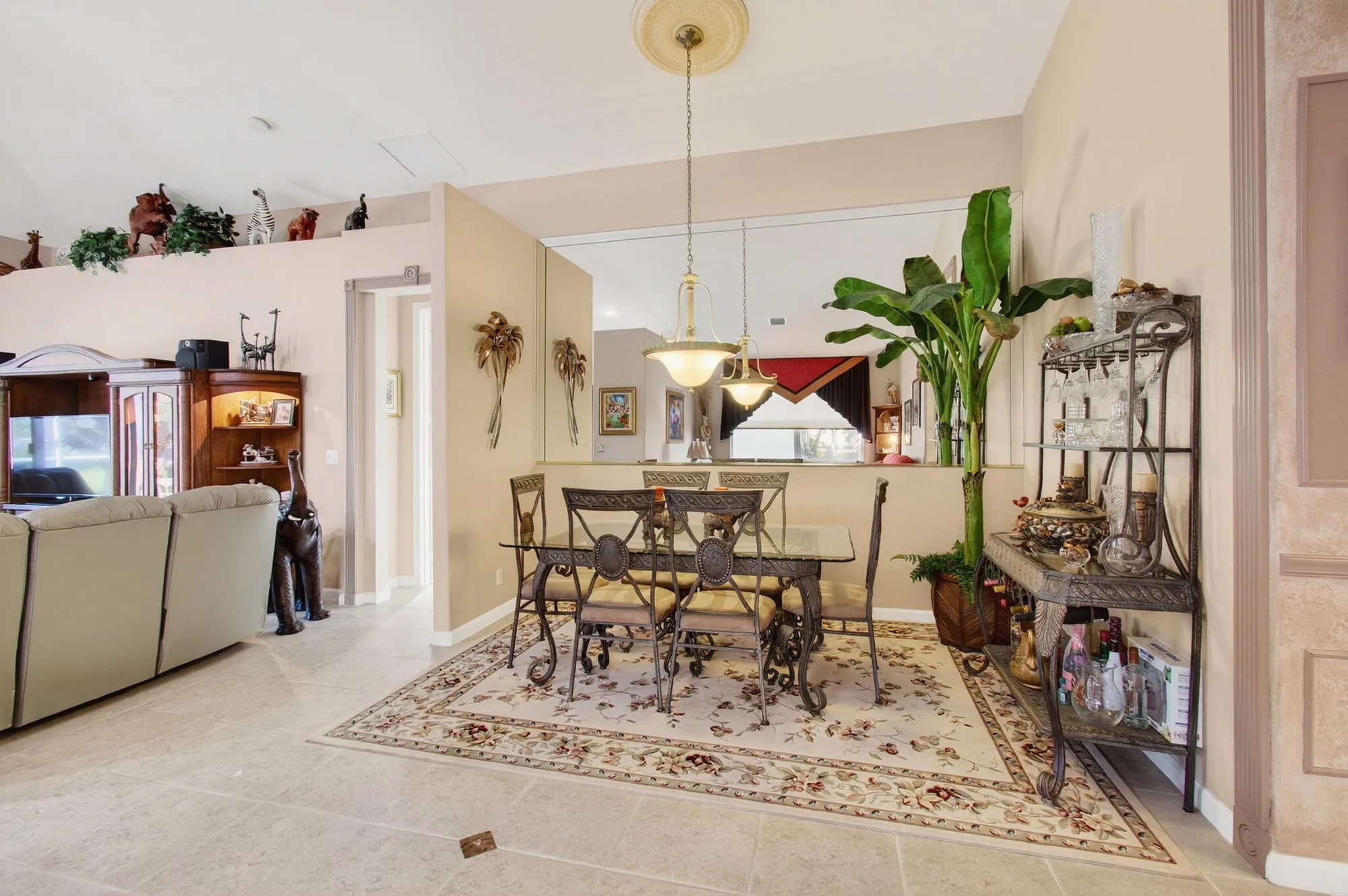 Property Slideshow image 16 of 92 | 9523 sandpiper ln, West Palm Beach, FL, 33411