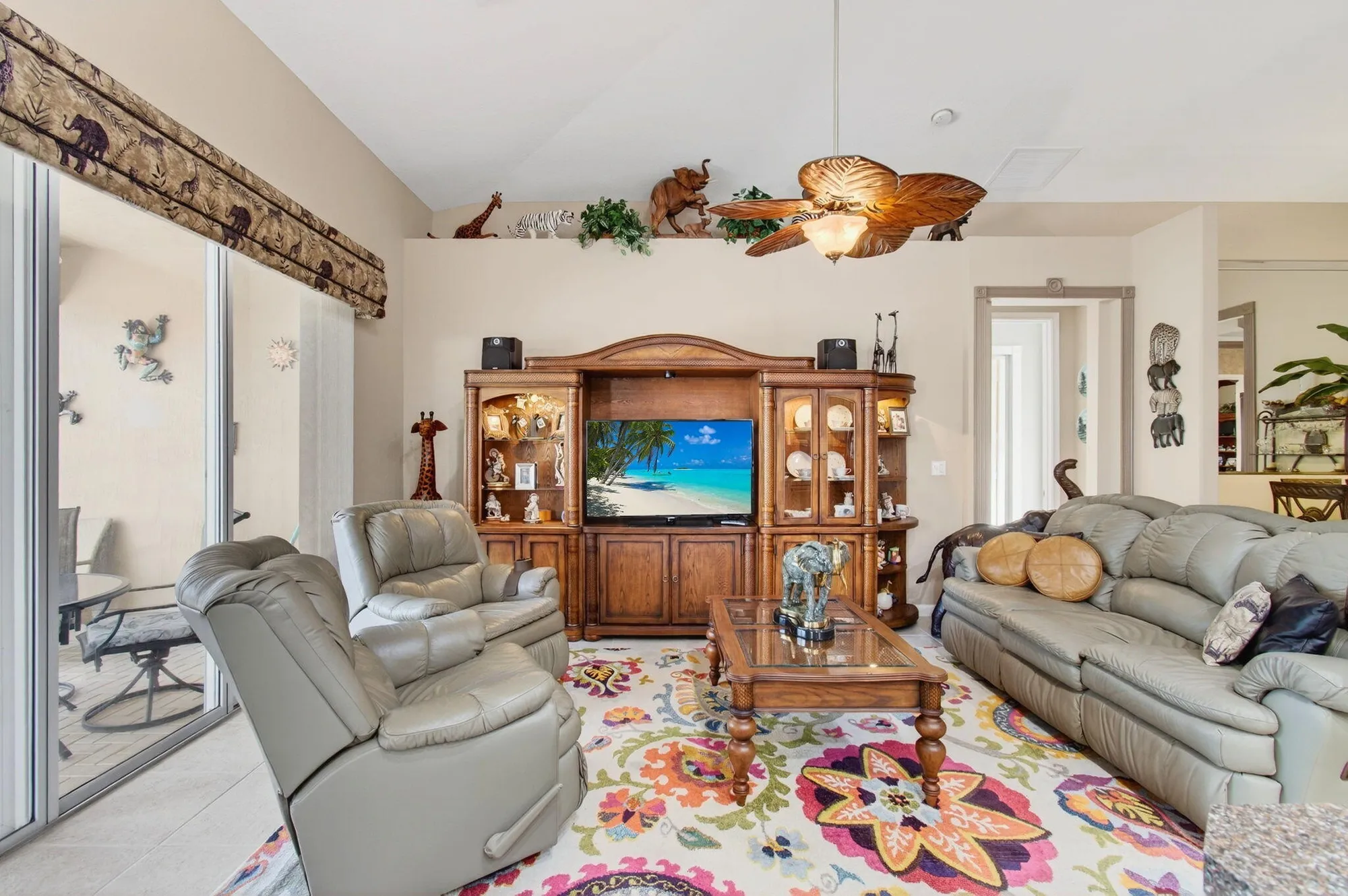 Property Slideshow image 19 of 92 | 9523 sandpiper ln, West Palm Beach, FL, 33411