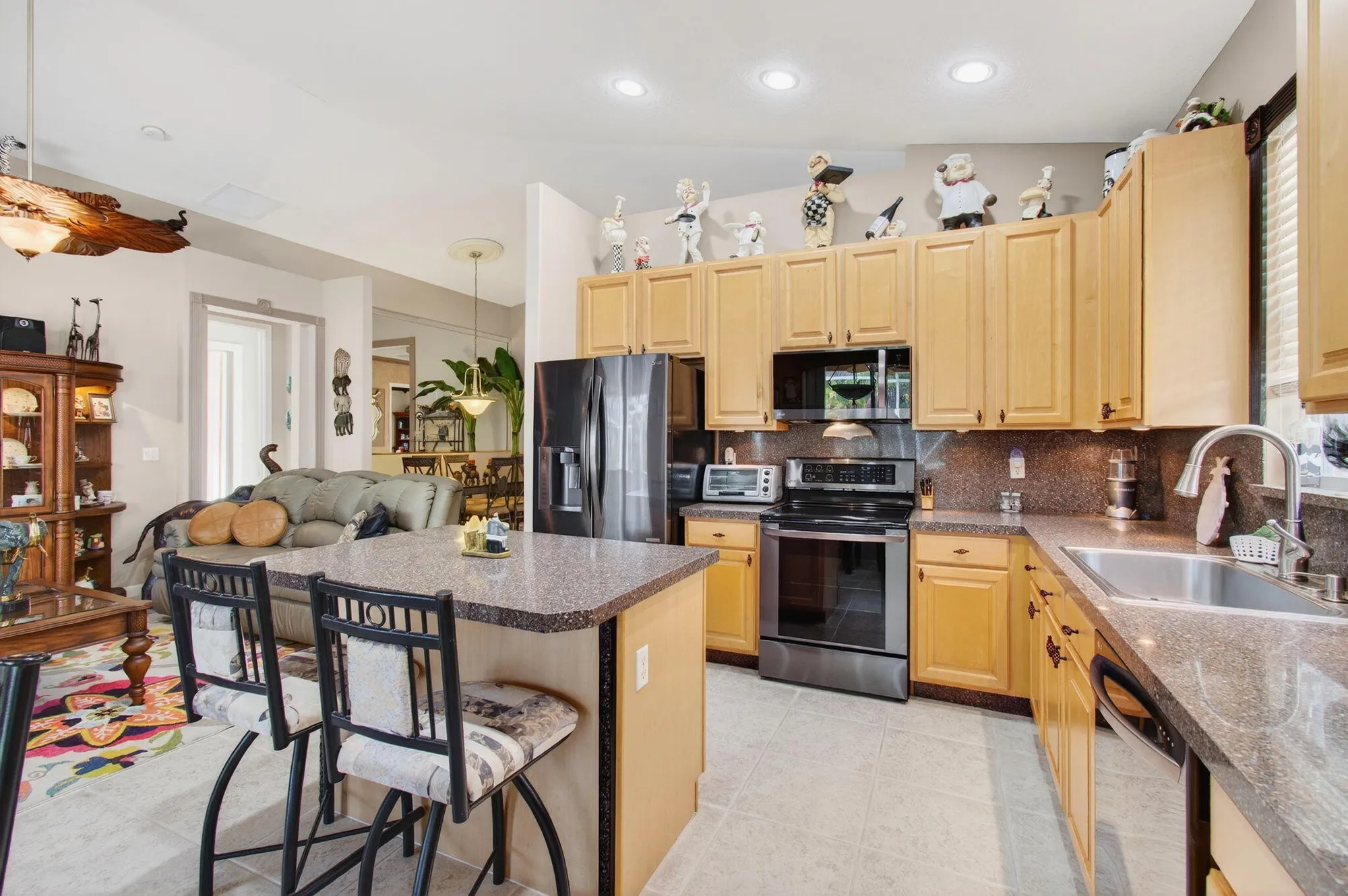 Property Slideshow image 26 of 92 | 9523 sandpiper ln, West Palm Beach, FL, 33411
