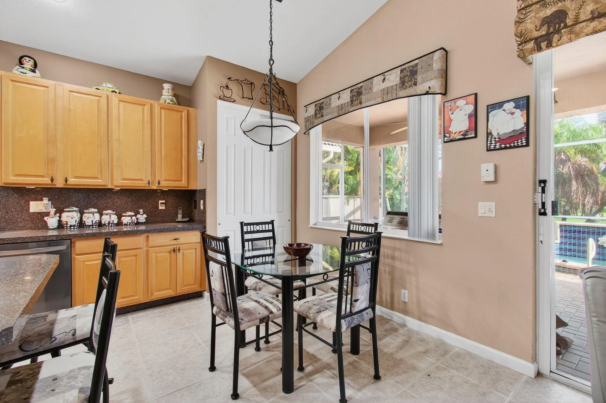 Property Slideshow image 31 of 92 | 9523 sandpiper ln, West Palm Beach, FL, 33411