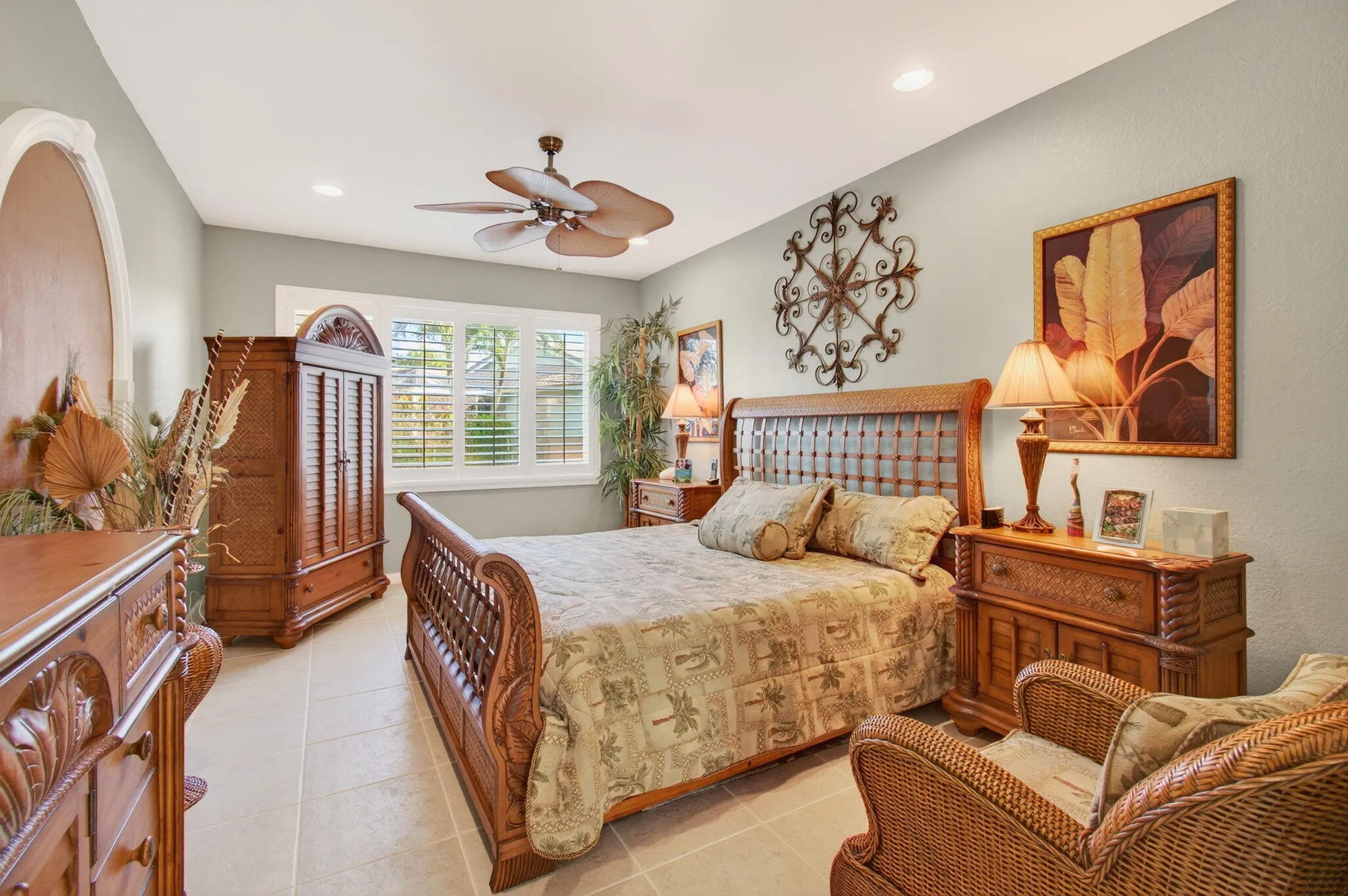 Property Slideshow image 32 of 92 | 9523 sandpiper ln, West Palm Beach, FL, 33411