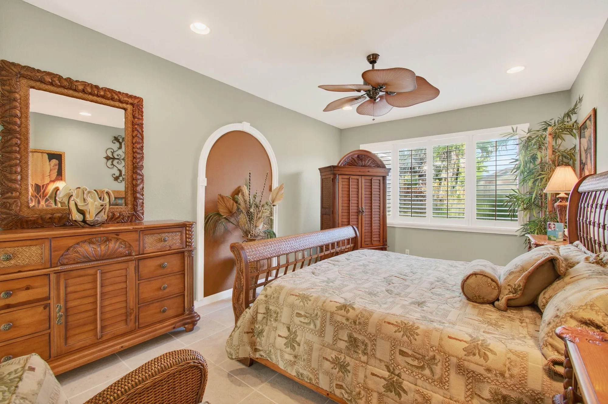 Property Slideshow image 34 of 92 | 9523 sandpiper ln, West Palm Beach, FL, 33411