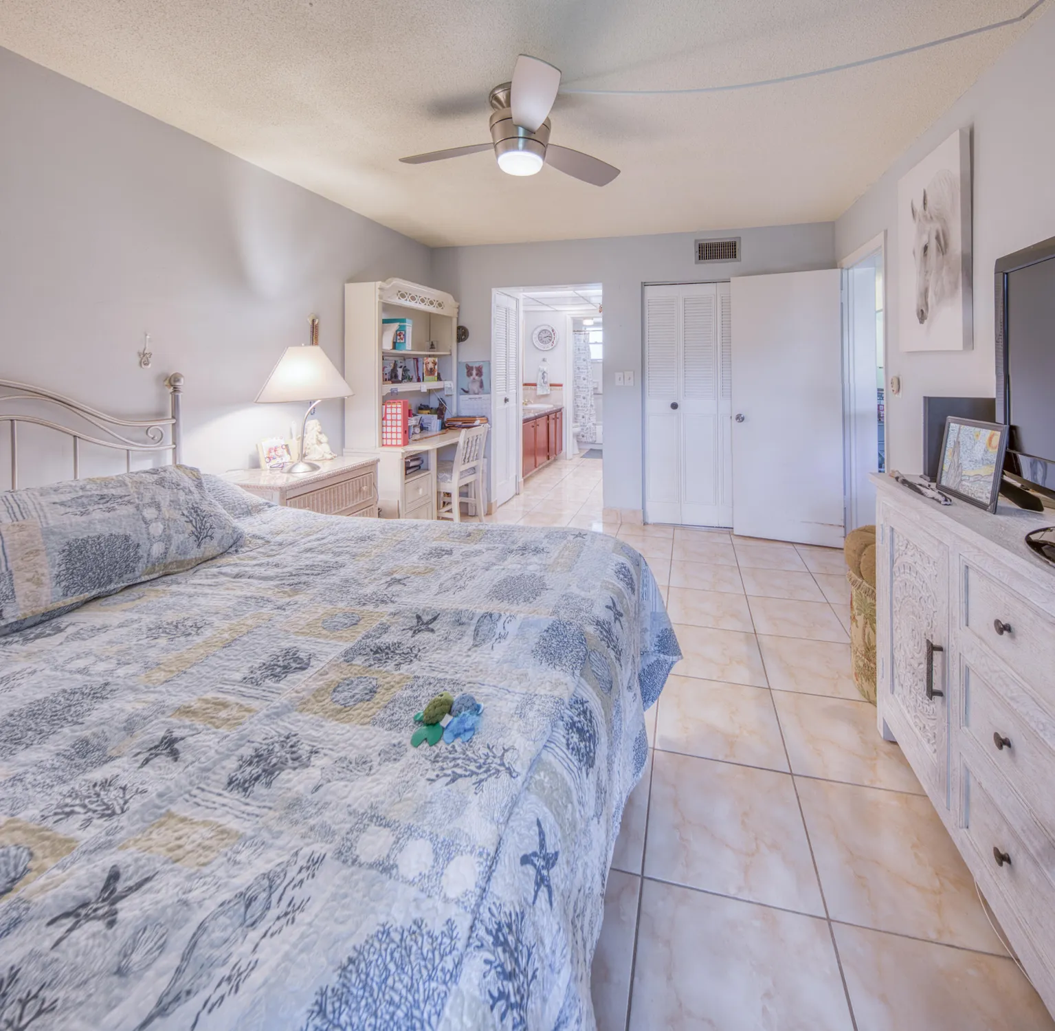 Property Slideshow image 12 of 30 | 2811 garden dr s apt 104, Lake Worth Beach, FL, 33461